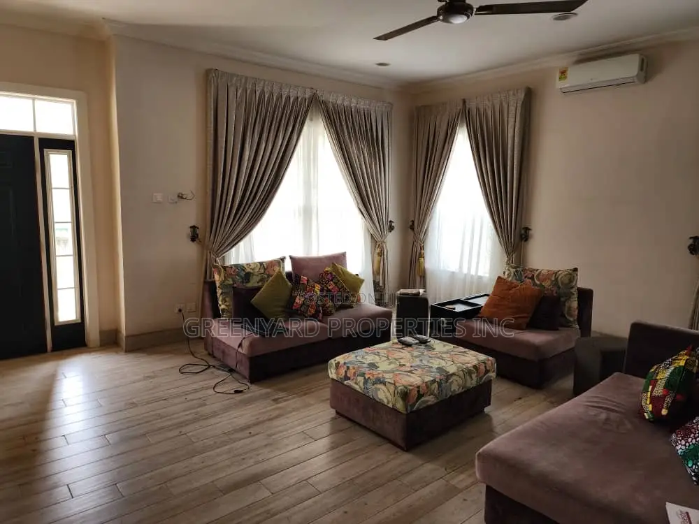 4bdrm House in C25 Royal Palm, Tema Metropolitan for sale in Tema Metropolitan