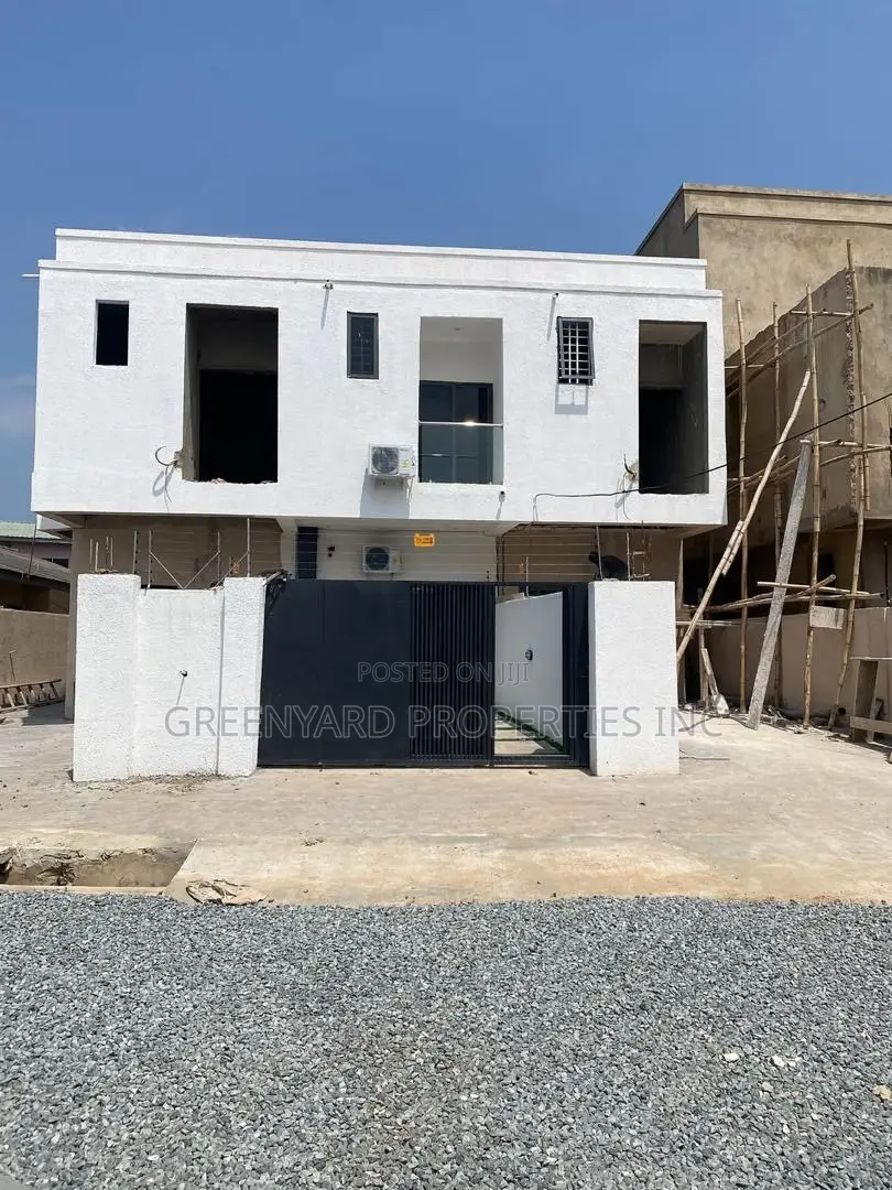 2bdrm House in American House, East Legon for sale in East Legon