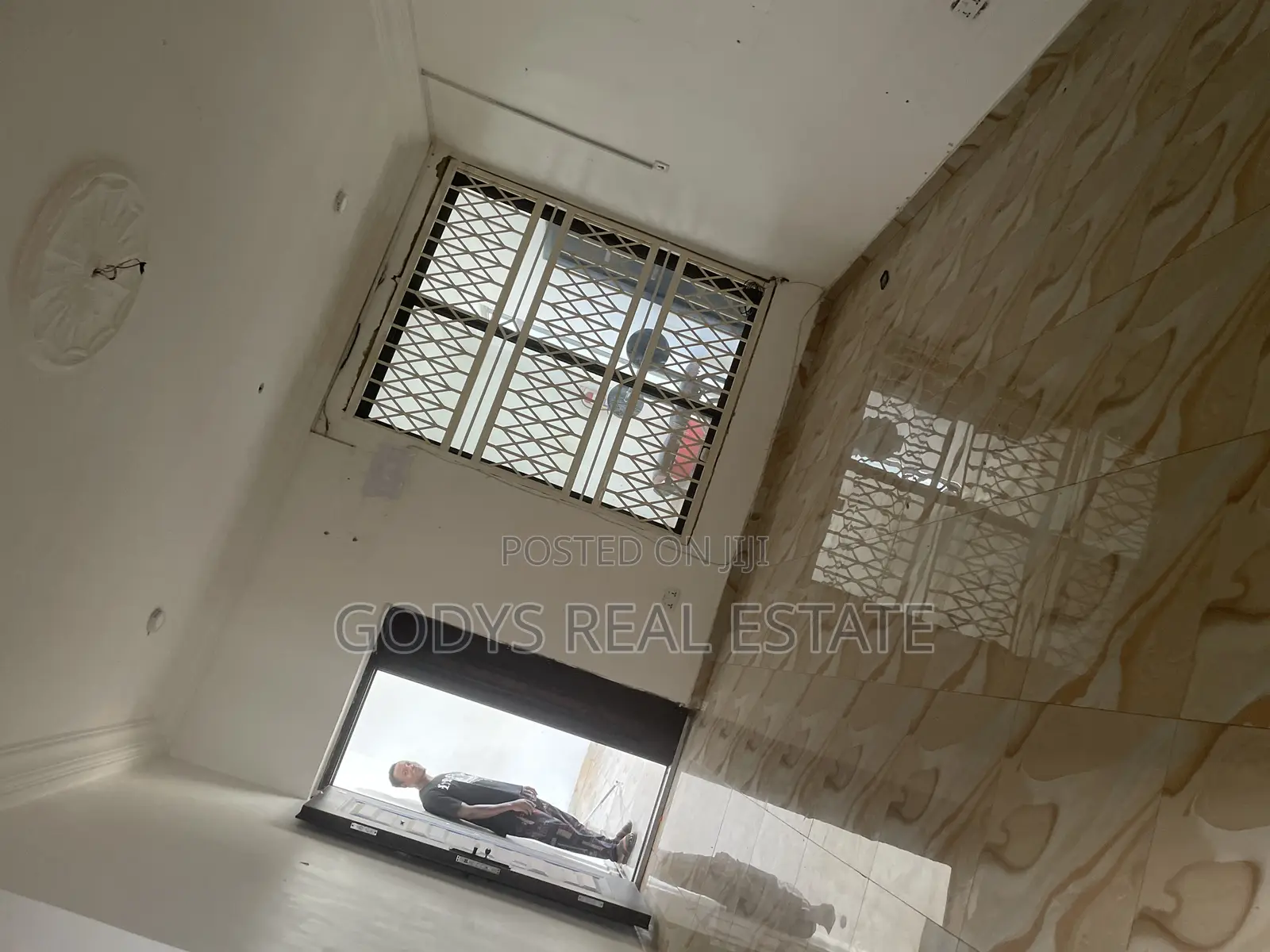 2bdrm Apartment in Tetegu, Weija for rent in Weija
