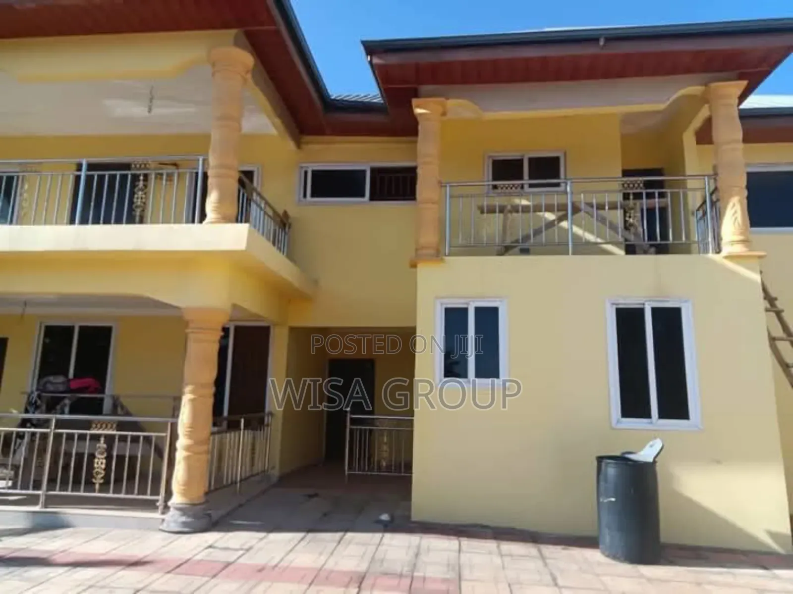 6bdrm Duplex in Wisa Group, Accra Metropolitan for sale in Accra Metropolitan