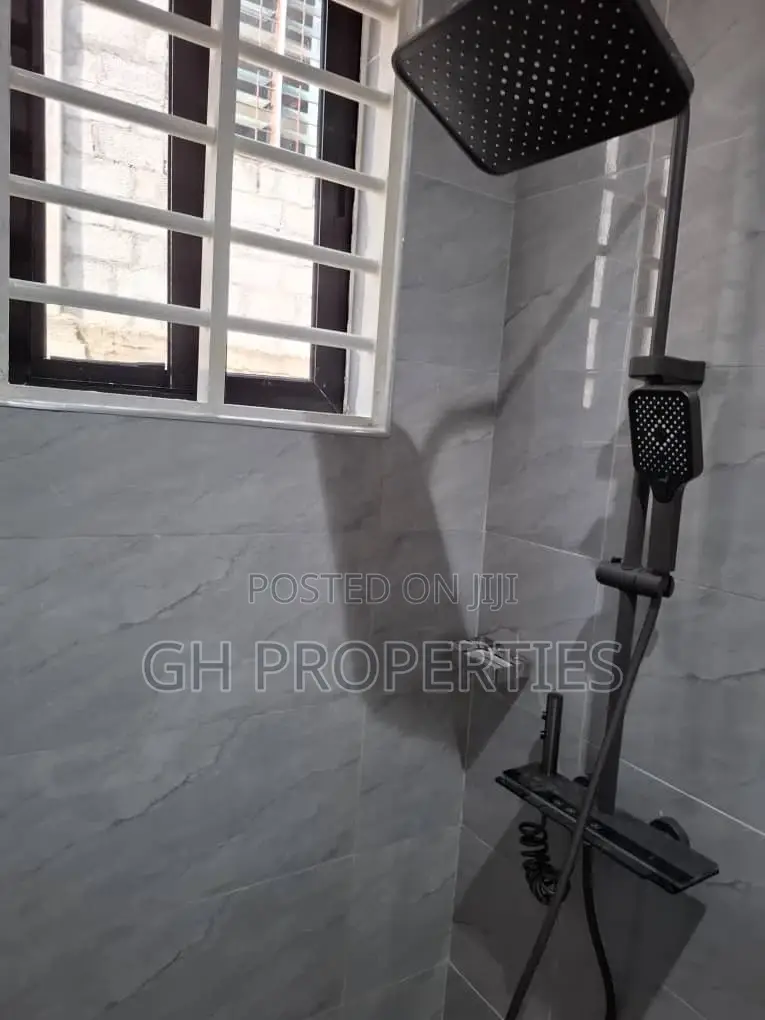 4bdrm House in Sokoban Kwanwoma., Kumasi Metropolitan for sale in Kumasi Metropolitan