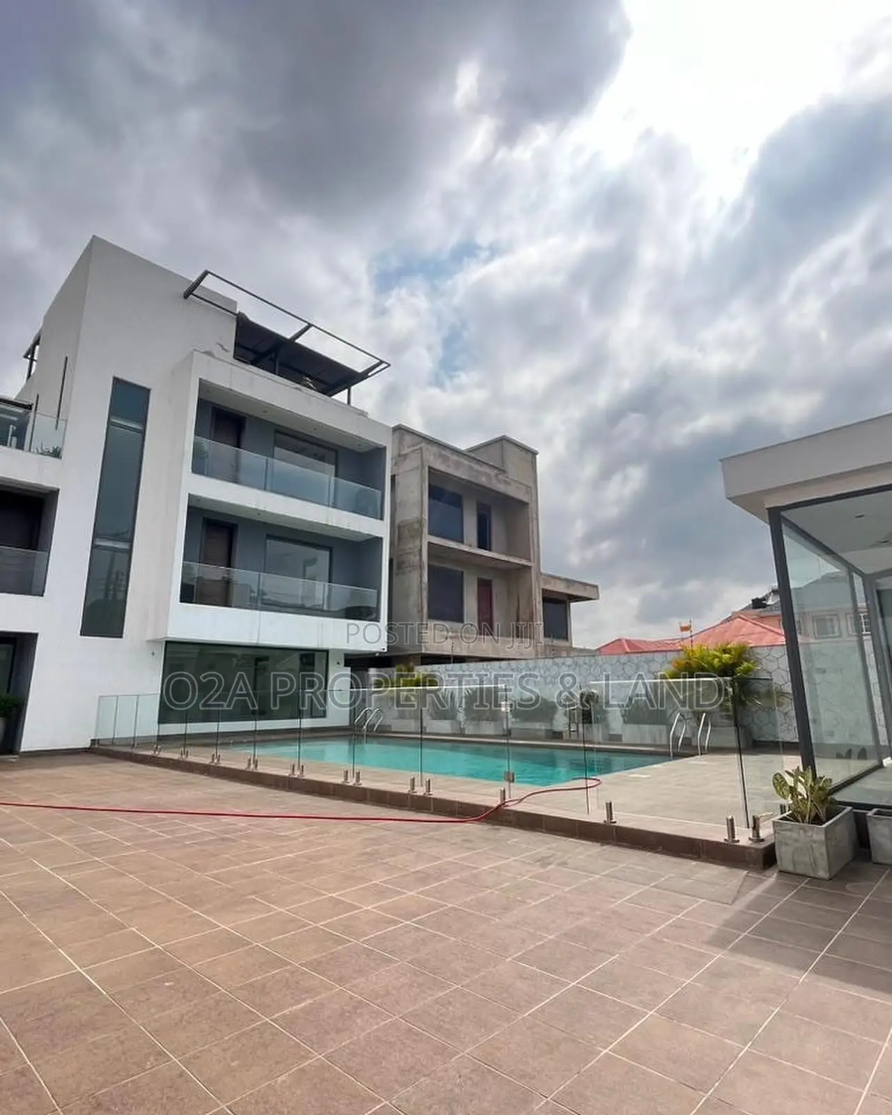 5bdrm House in Adjiringanor, Ability for sale in Ability