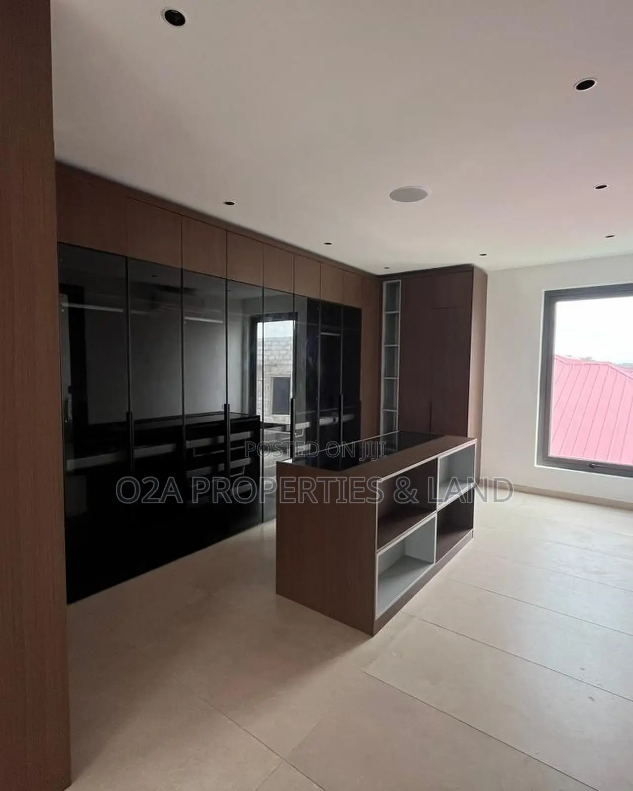 5bdrm House in Adjiringanor, Ability for sale in Ability