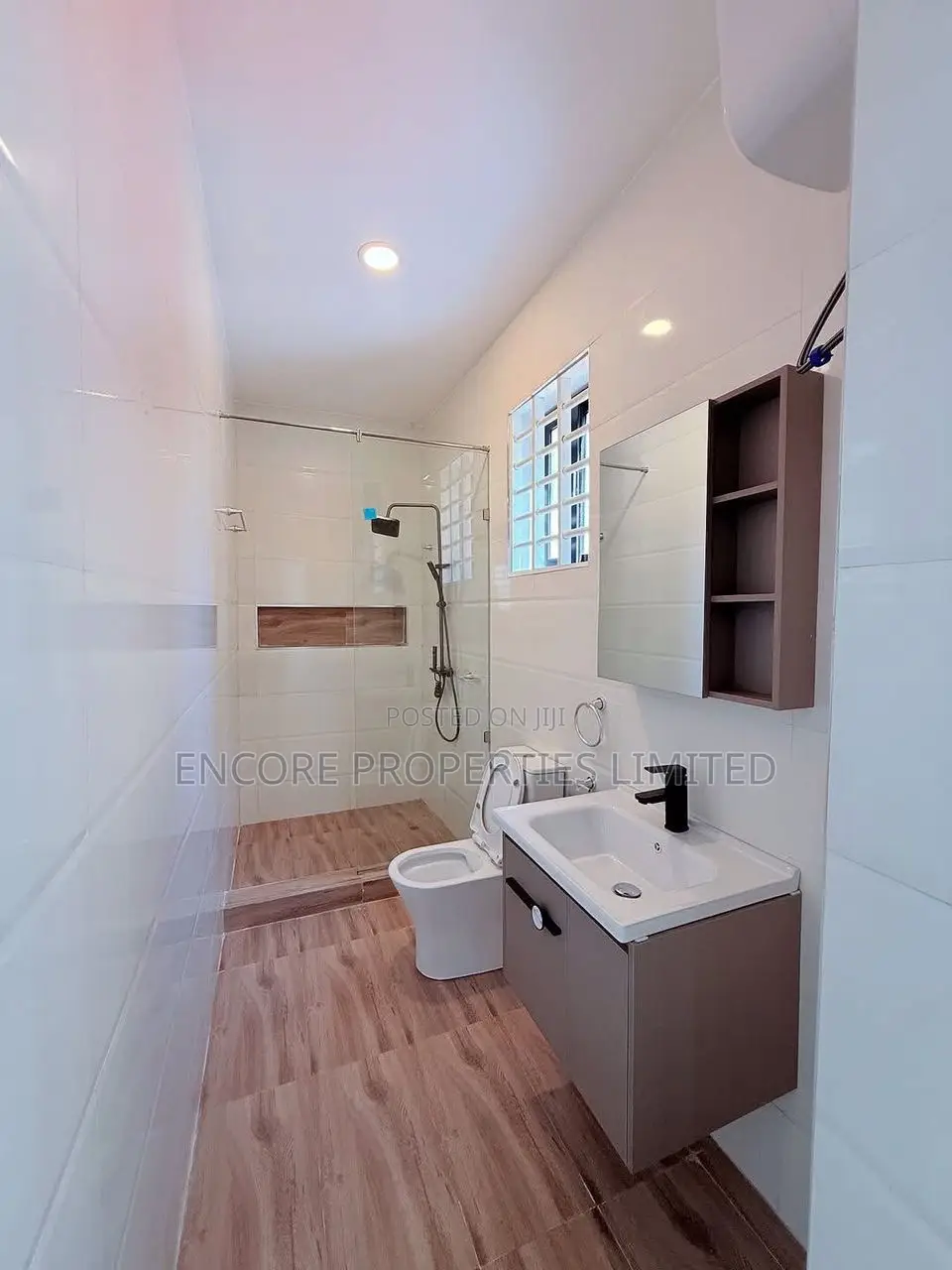 4bdrm House in Encore Properties, Baatsona Total for sale in Baatsona Total