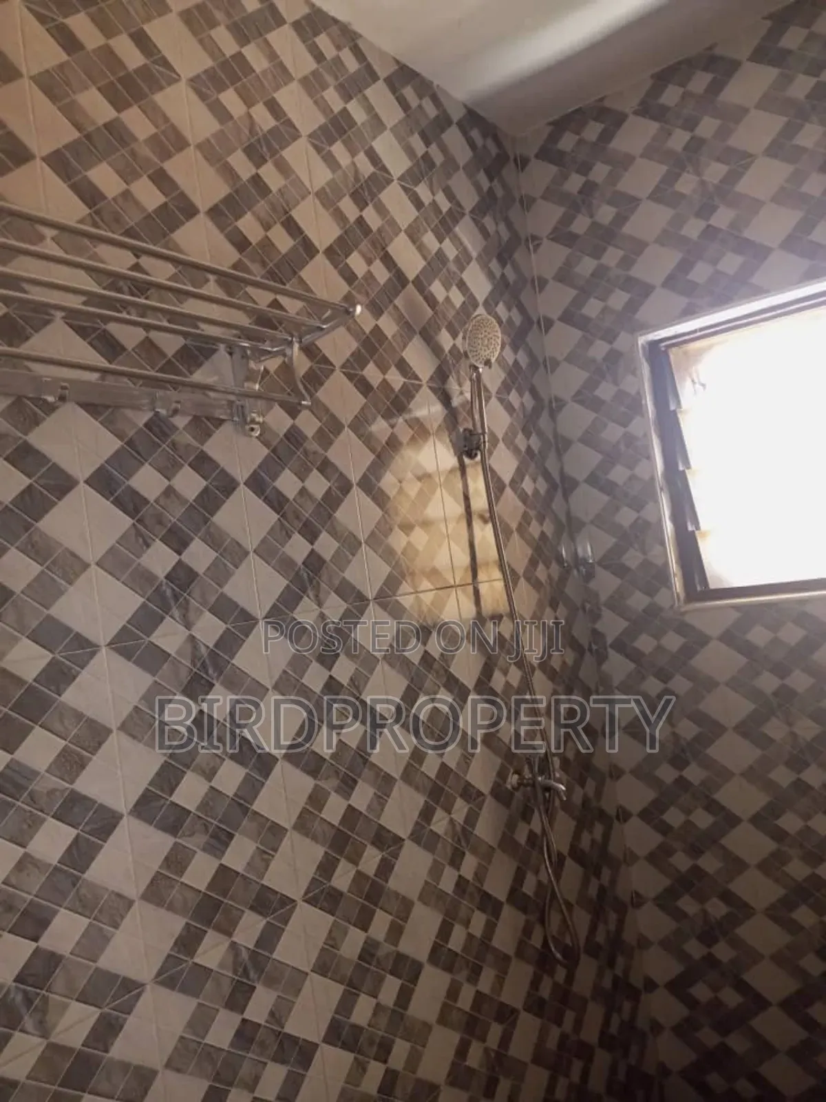 1bdrm Apartment in Bird-Group, Amrahia for rent in Amrahia