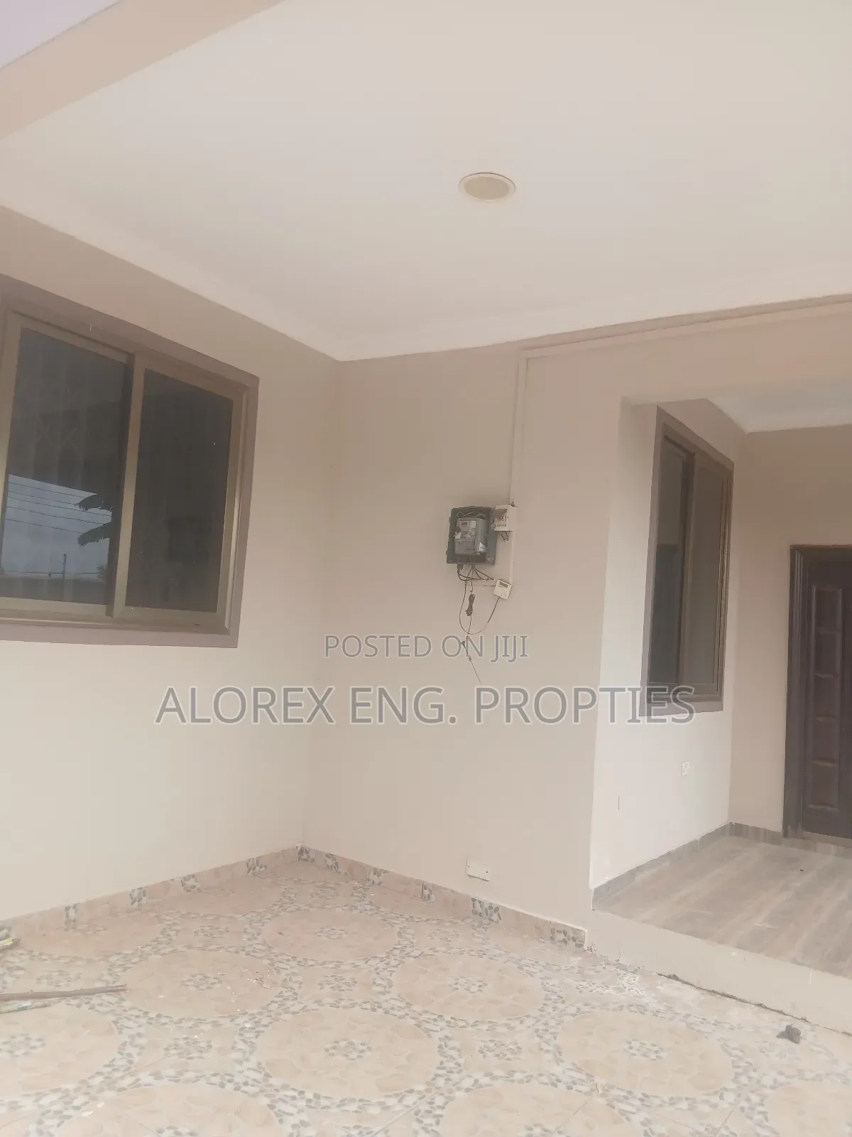 3bdrm House in Self Compound, Abokobi for rent in Abokobi
