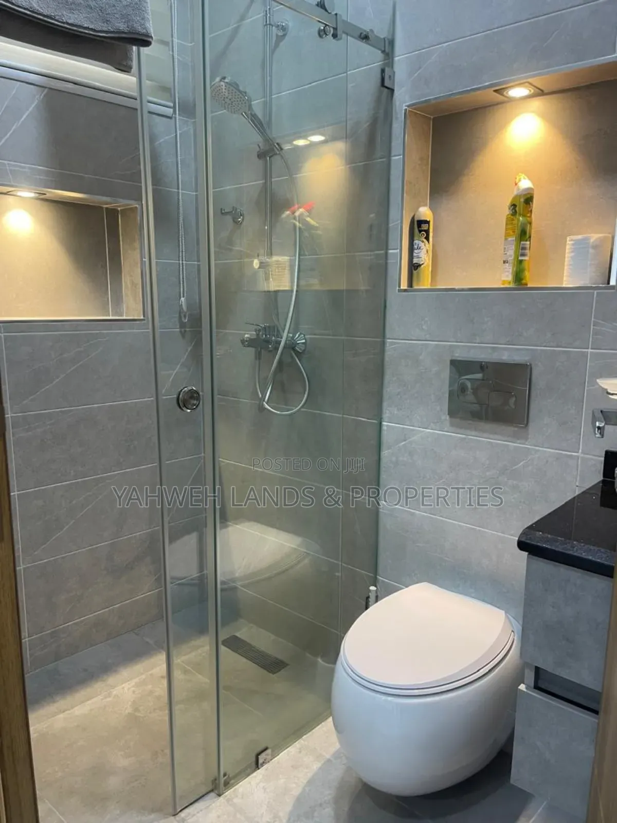3bdrm House in Lake Side Estate for sale in Lake Side Estate