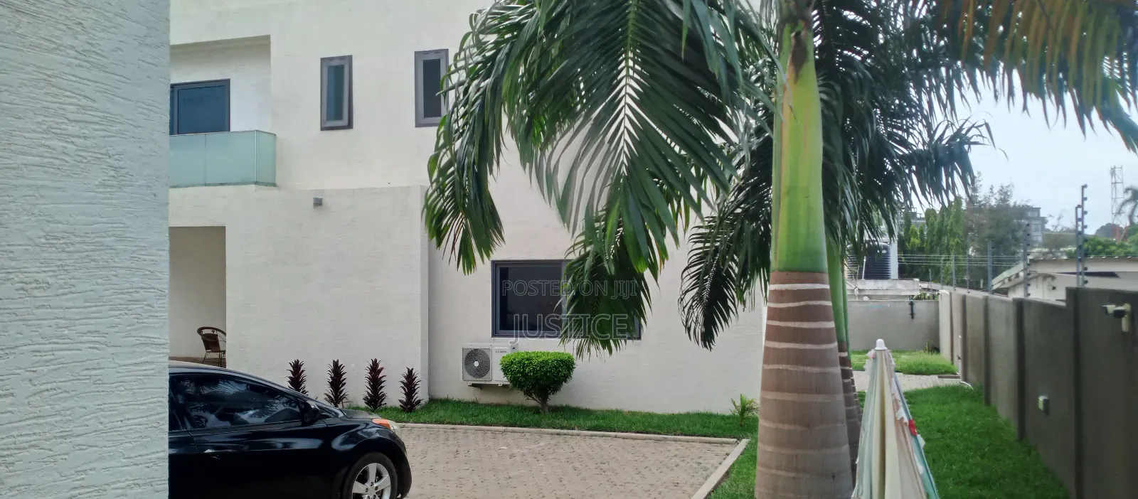 4bdrm Townhouse / Terrace in Cantonments for rent in Cantonments