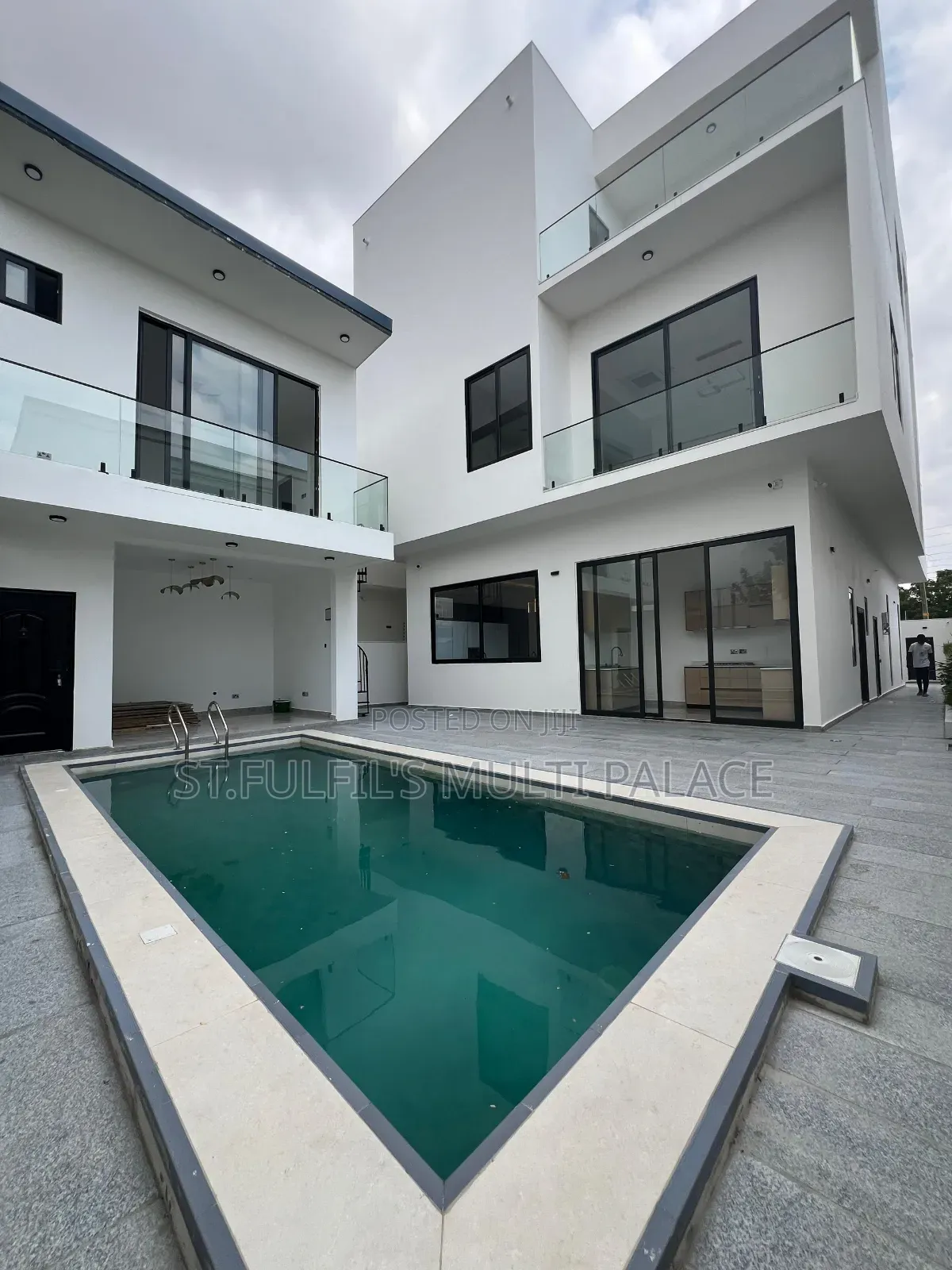 5bdrm House in East Legon Mempasem for sale in East Legon