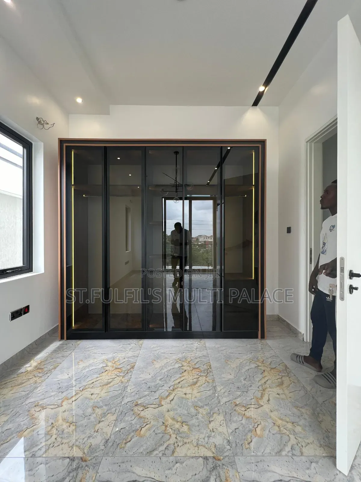 5bdrm House in East Legon Mempasem for sale in East Legon
