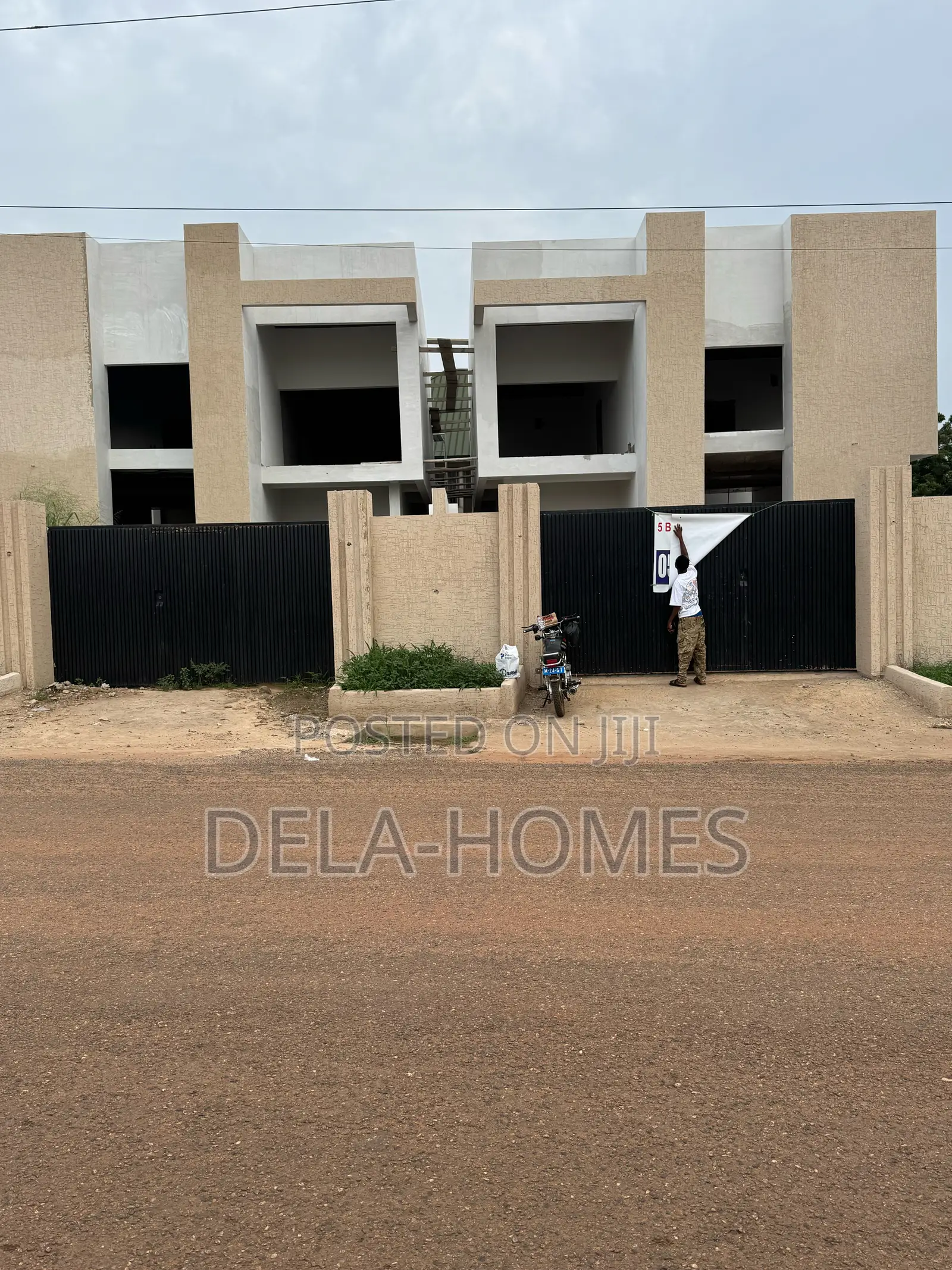 5bedroom Terraced Duplex for Sale at Oyarifa. in Pentecost