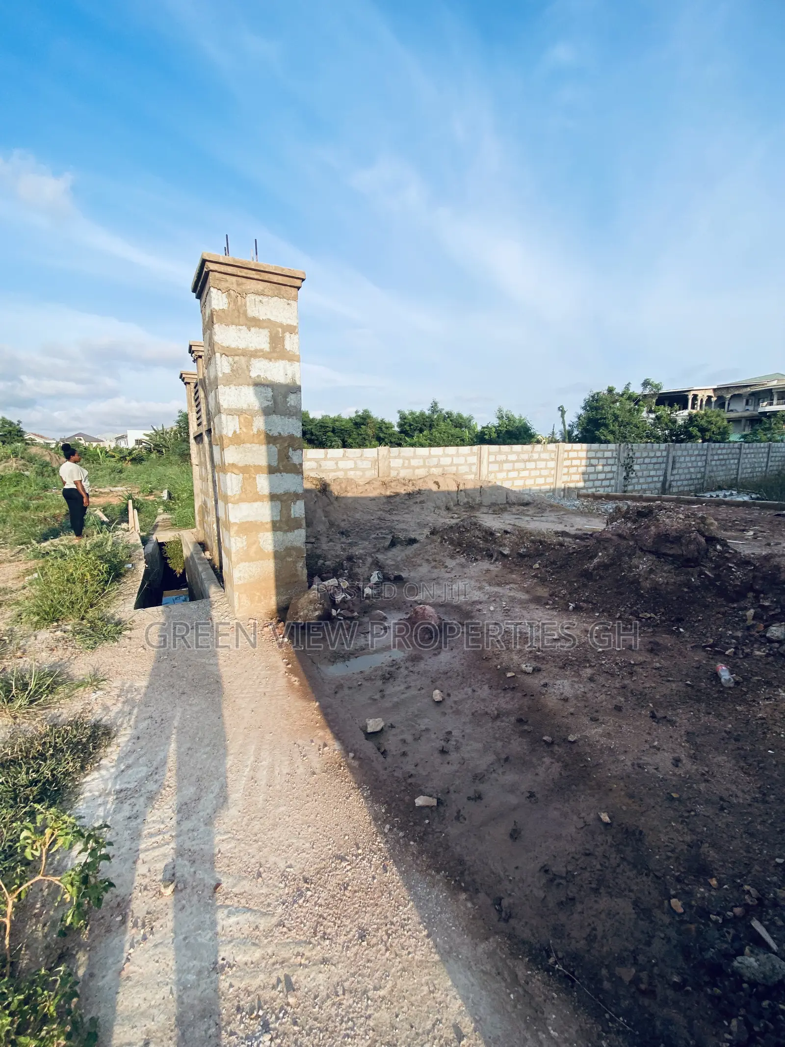 Roadside Half Plot Land for Sale at Old Barrier Bf the West Hills Mall in West Hills Mall Area