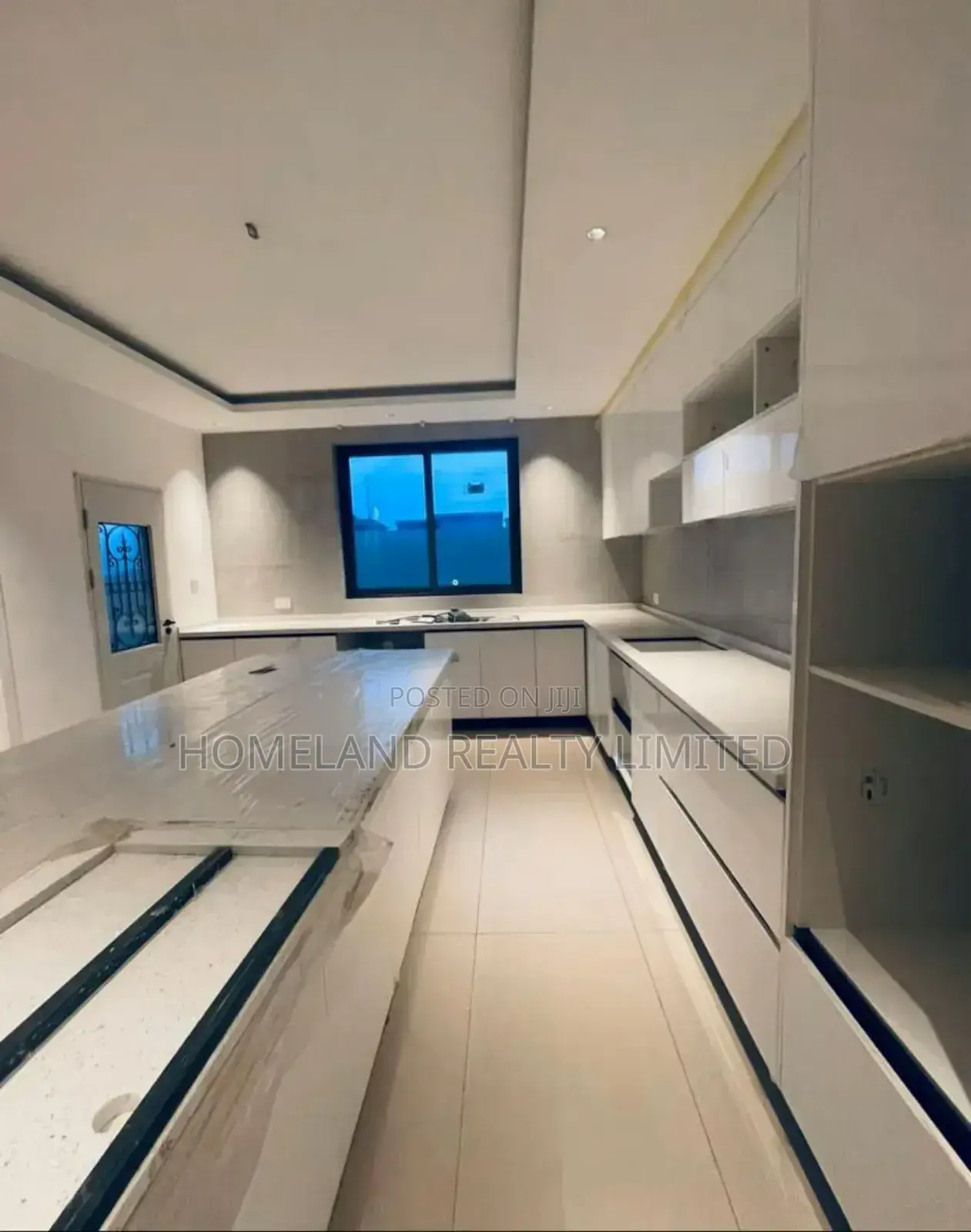 4bdrm Duplex in East Legon, Adjiriganor for sale in Adjiriganor