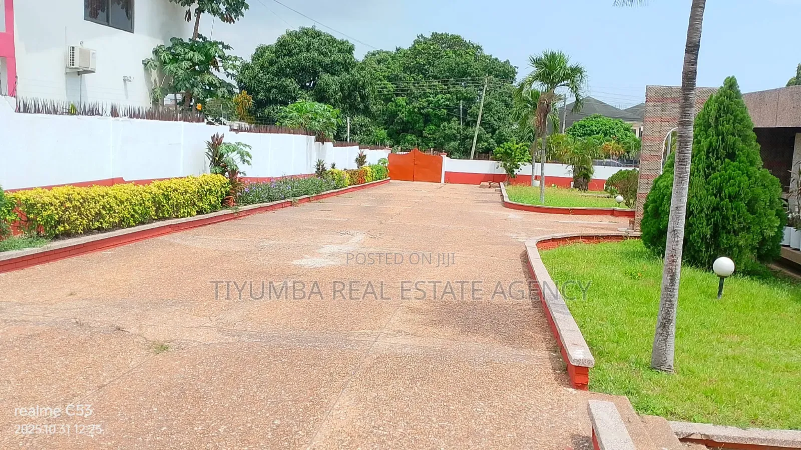 10 Bedroom House for Rent at East Legon. in East Legon
