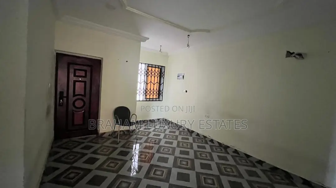 2bdrm Apartment in Braham Luxury Estate, Sakumono for rent in Sakumono