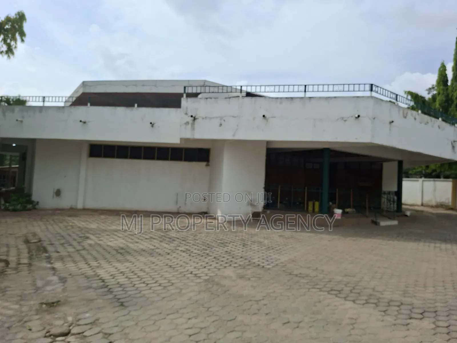 A Church Hall With Offices at Kumasi Amakom in Kumasi Metropolitan