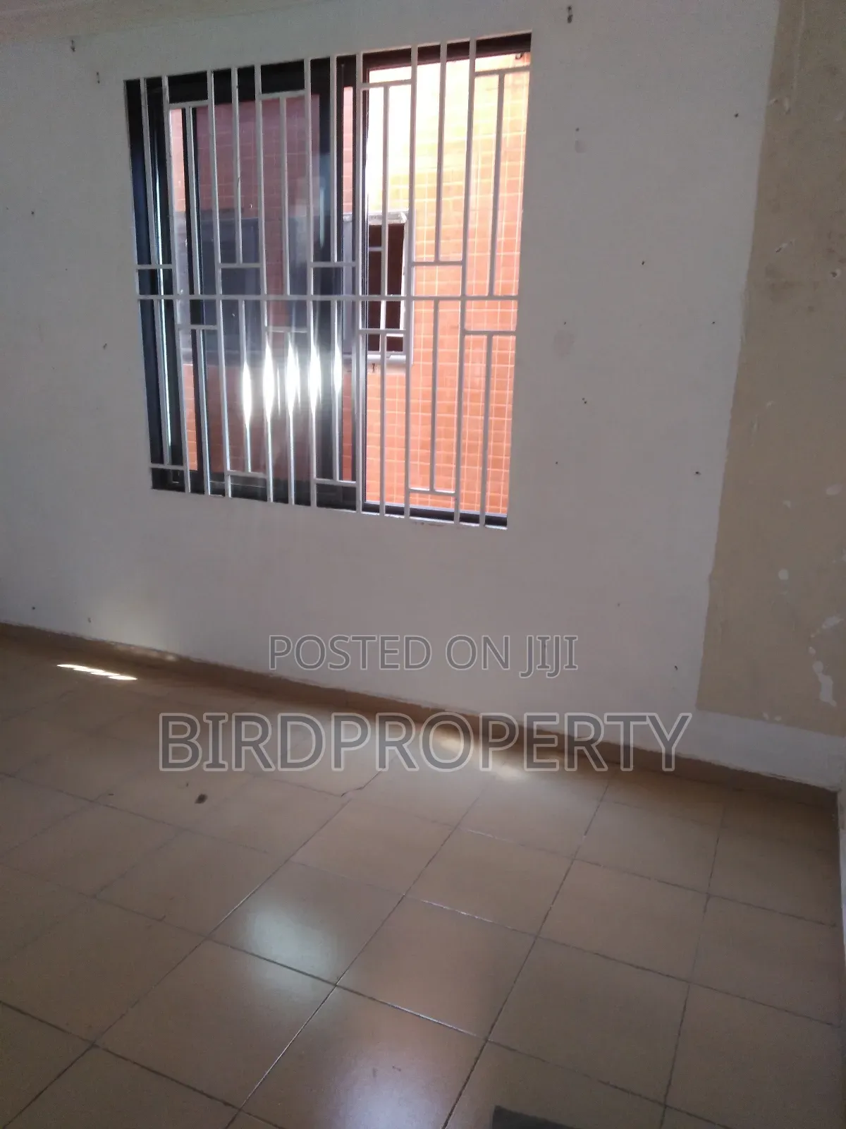 1bdrm Apartment in Bird-Group, School Junction for rent in School Junction