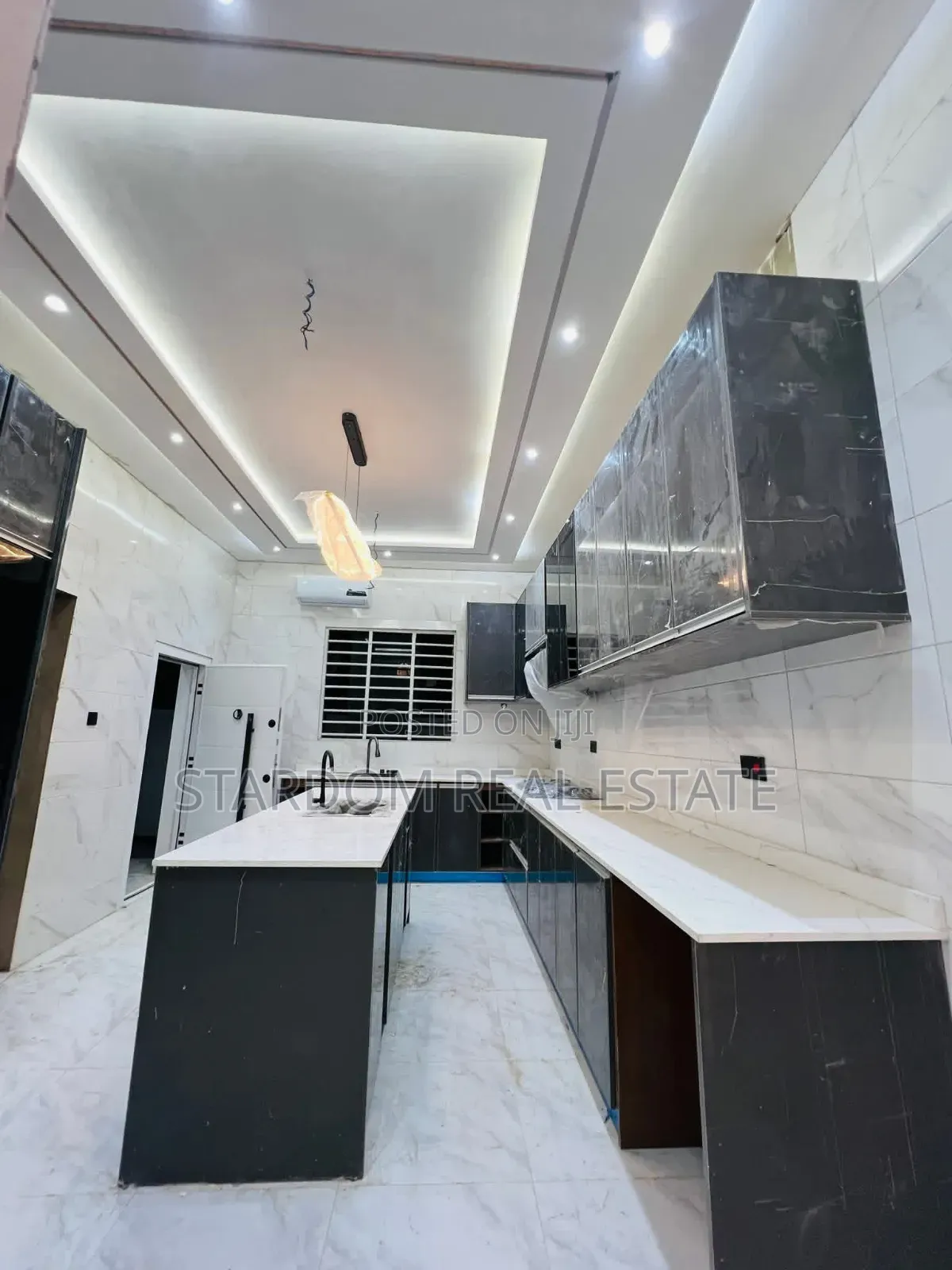 3bdrm Duplex in East Legon Hills for sale in East Legon