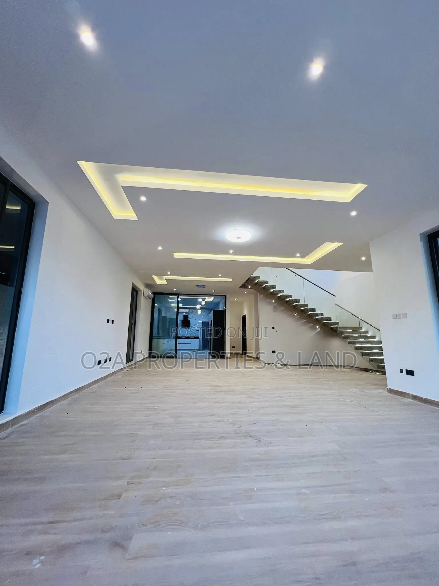 4bdrm House in Ashaley Botwe , for sale in School Junction