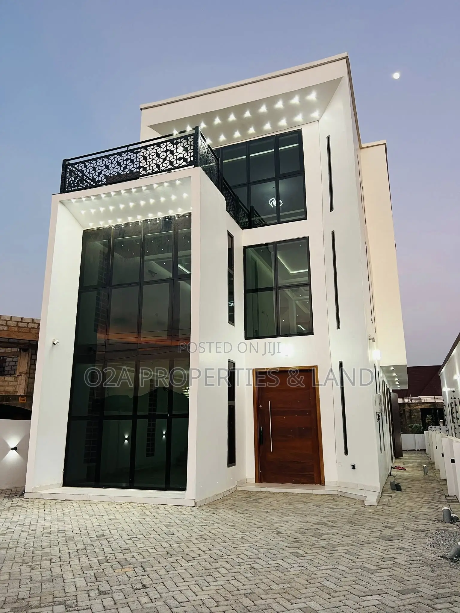 5bdrm House in East Legon Hills for sale in New Legon