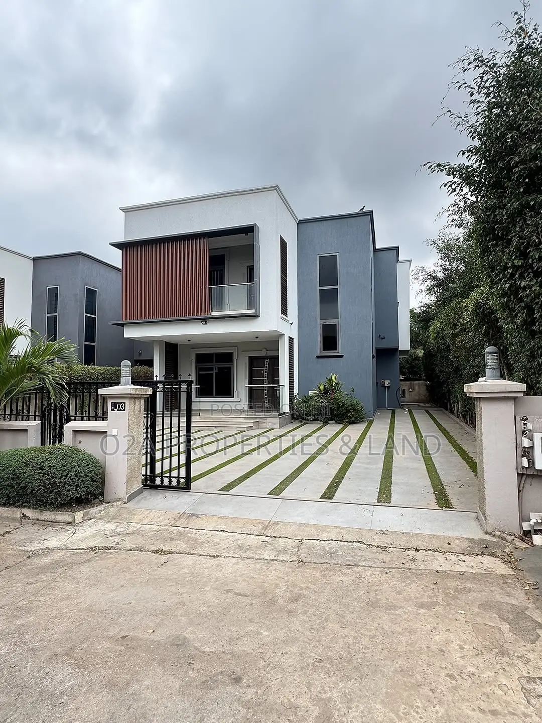 4bdrm House in Achimota, Neoplan for rent in Neoplan