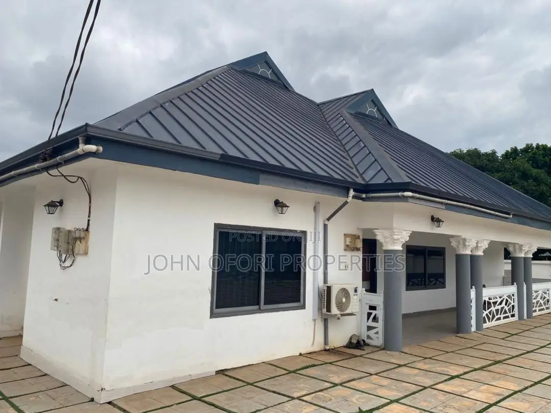2bdrm Apartment in Ayeduase K, 5, Kumasi Metropolitan for rent in Kumasi Metropolitan