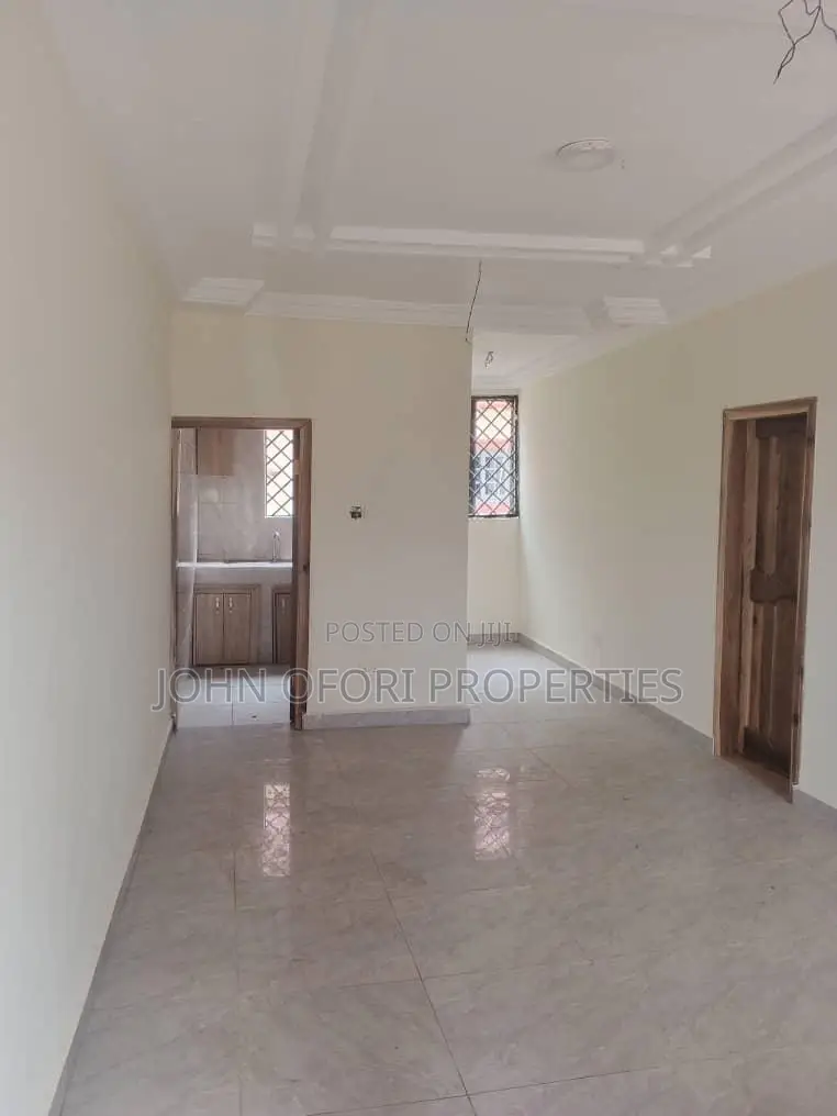 2bdrm Apartment in Ayeduase K, 5, Kumasi Metropolitan for rent in Kumasi Metropolitan