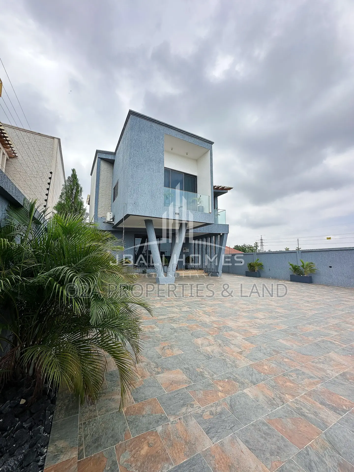 4bdrm House in East Legon Hills for sale in New Legon
