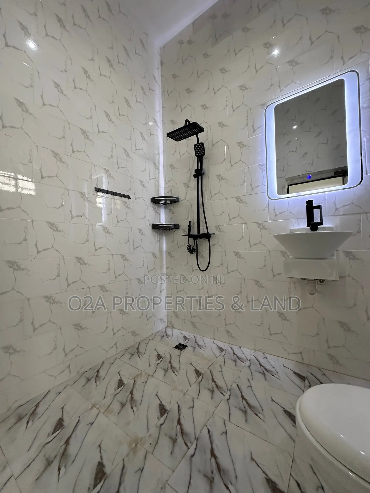 3bdrm House in Agbogba, North Legon for sale in North Legon