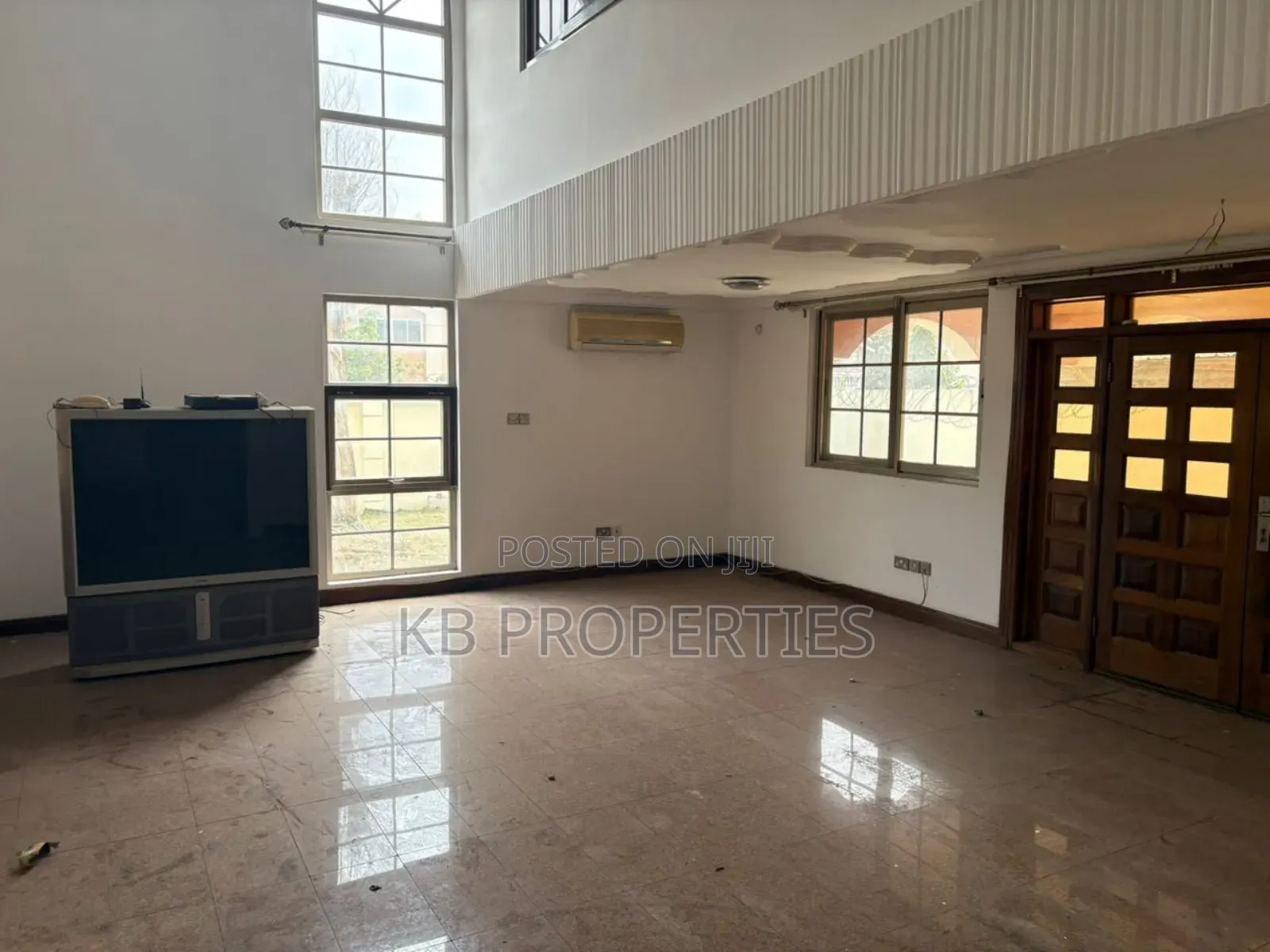 4bdrm Duplex in Kb Properties, East Legon for sale in East Legon