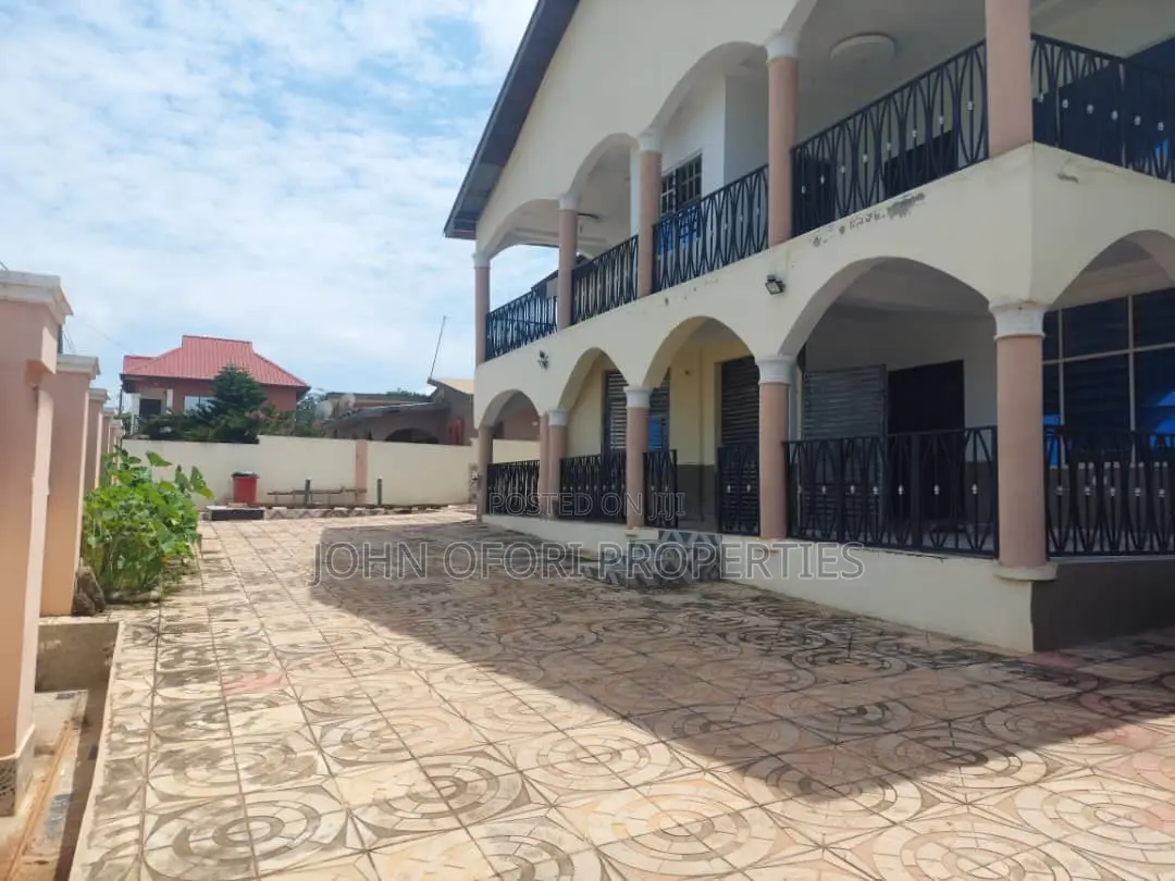 1bdrm Apartment in Ayeduase F N F Road, Kumasi Metropolitan for rent in Kumasi Metropolitan