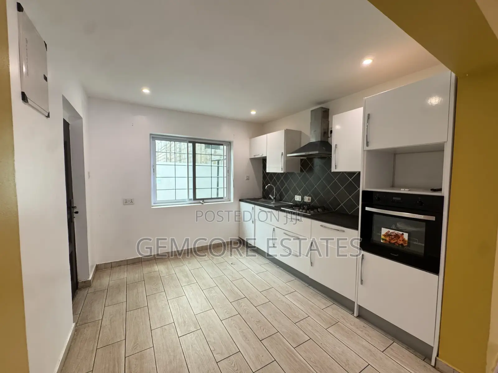 2bdrm Townhouse / Terrace in East Legon Hills, Adjiriganor for rent in Adjiriganor