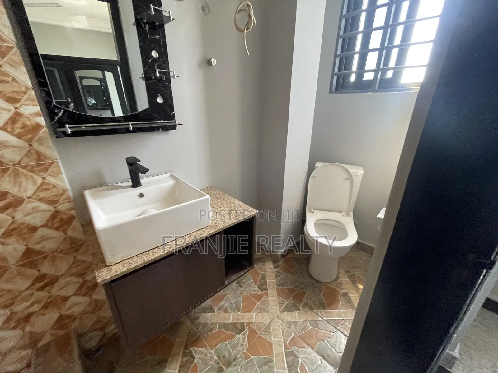 2bdrm Apartment in Franjie Realty, Bortiano for rent in Bortiano