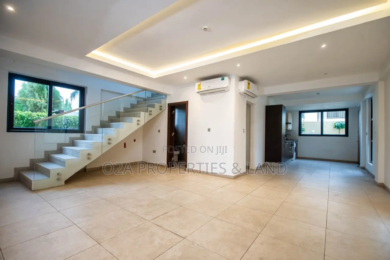 3bdrm Townhouse / Terrace in East Legon, Bawaleshie for rent in Bawaleshie