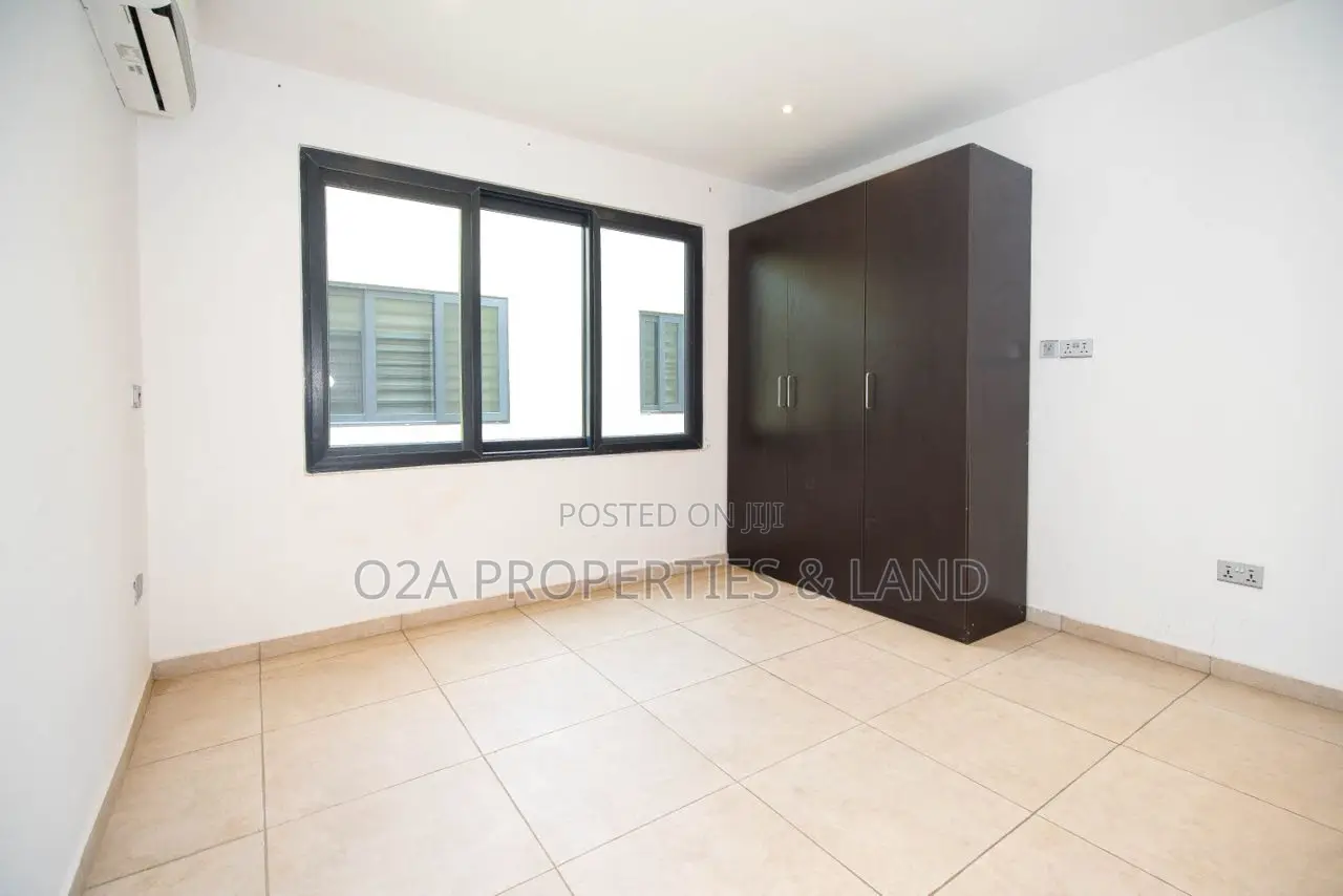 3bdrm Townhouse / Terrace in East Legon, Bawaleshie for rent in Bawaleshie
