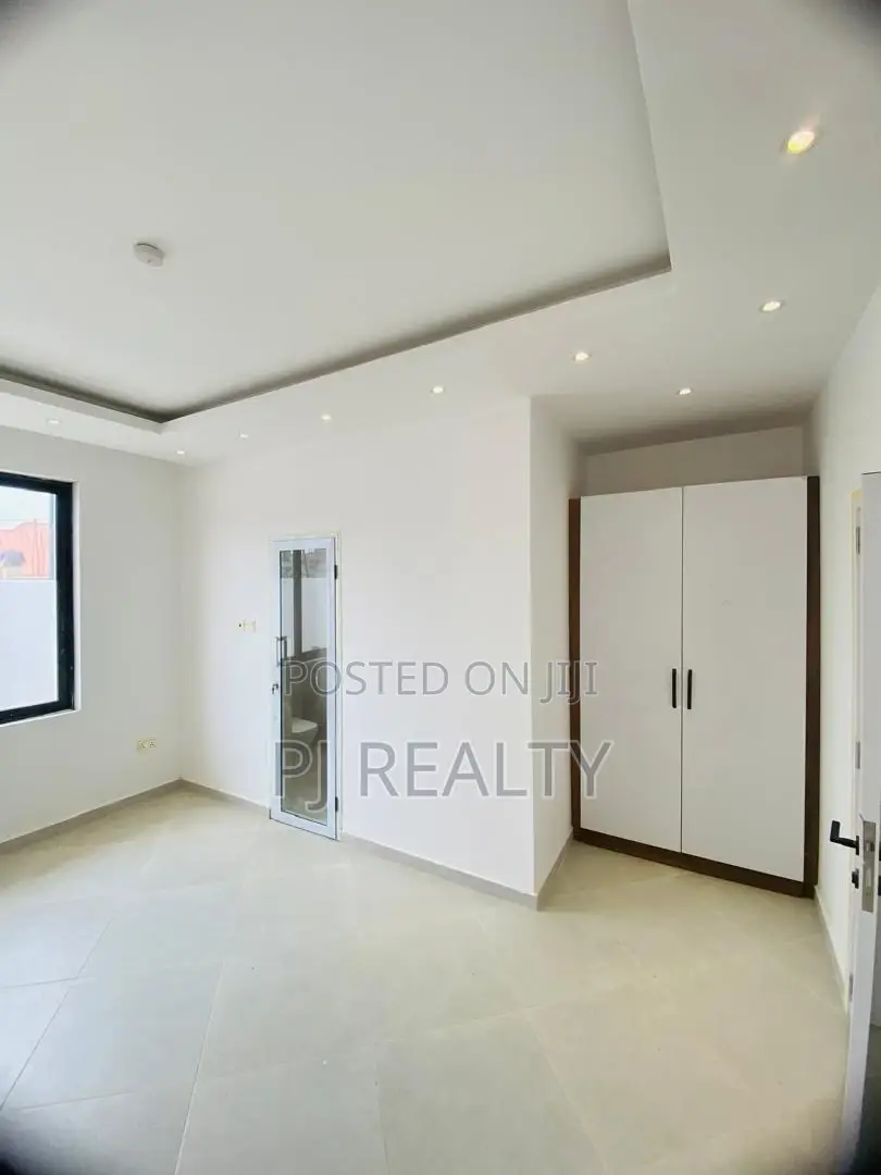 4bdrm House in Spintex for sale in Spintex