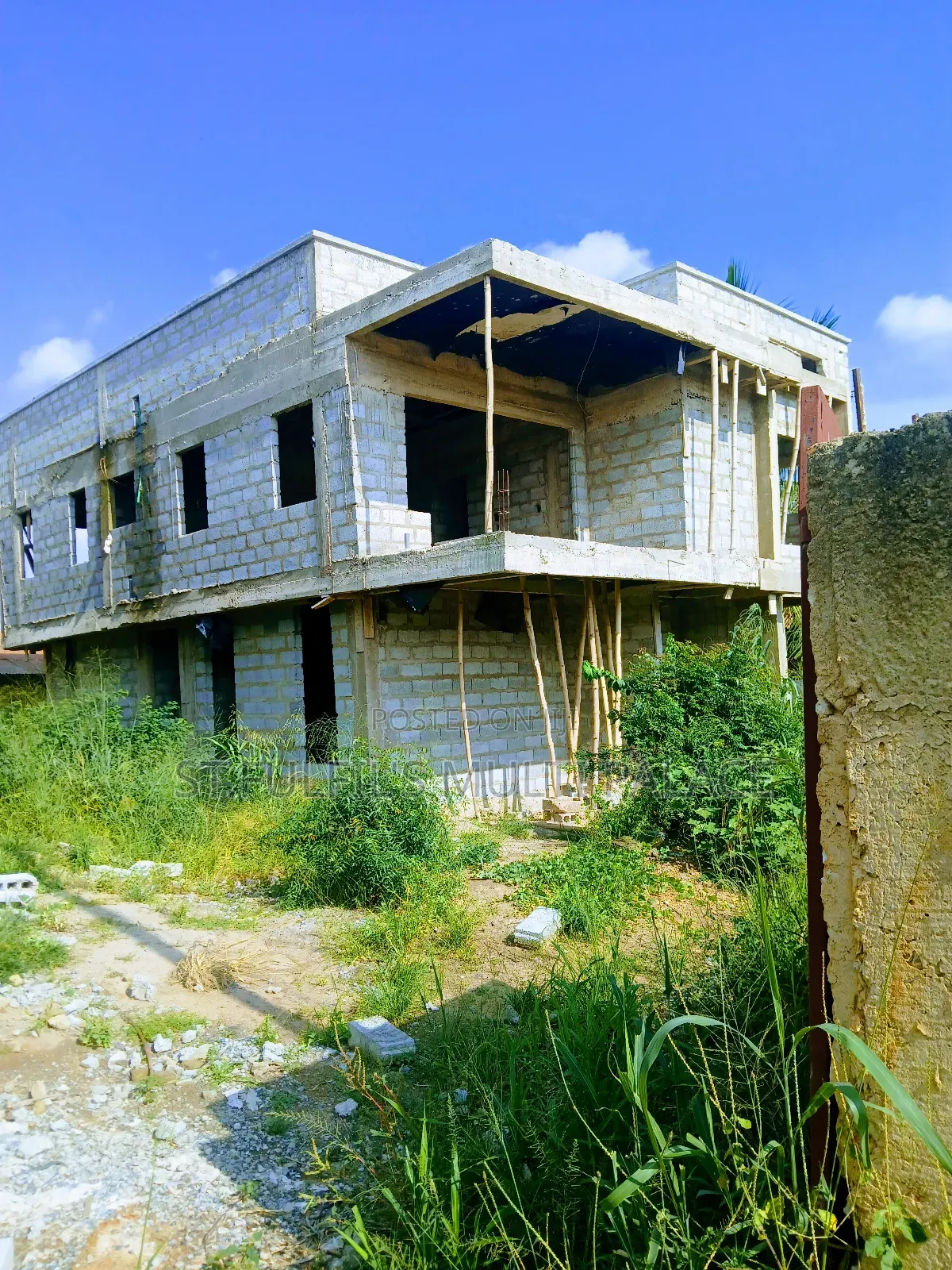 4bdrm House in Abokobi Close To The, Adenta for sale in Adenta