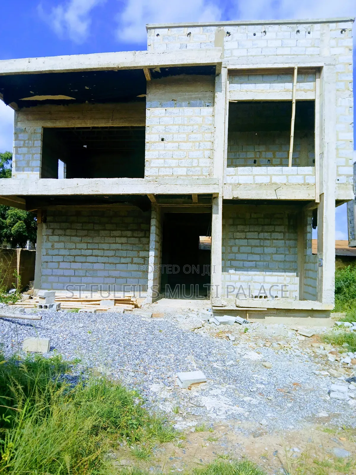 4bdrm House in Abokobi Close To The, Adenta for sale in Adenta