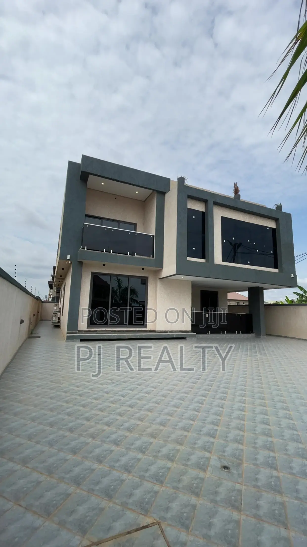 4bdrm House in Lake Side Estate for sale in Lake Side Estate