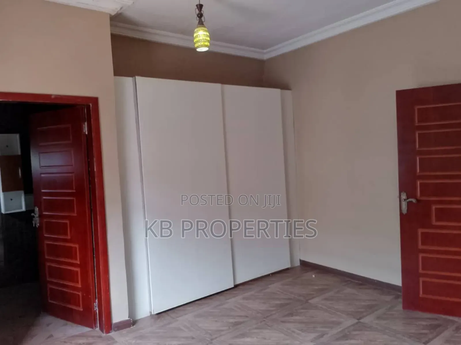 5bdrm House in Kb Properties, East Legon for sale in East Legon