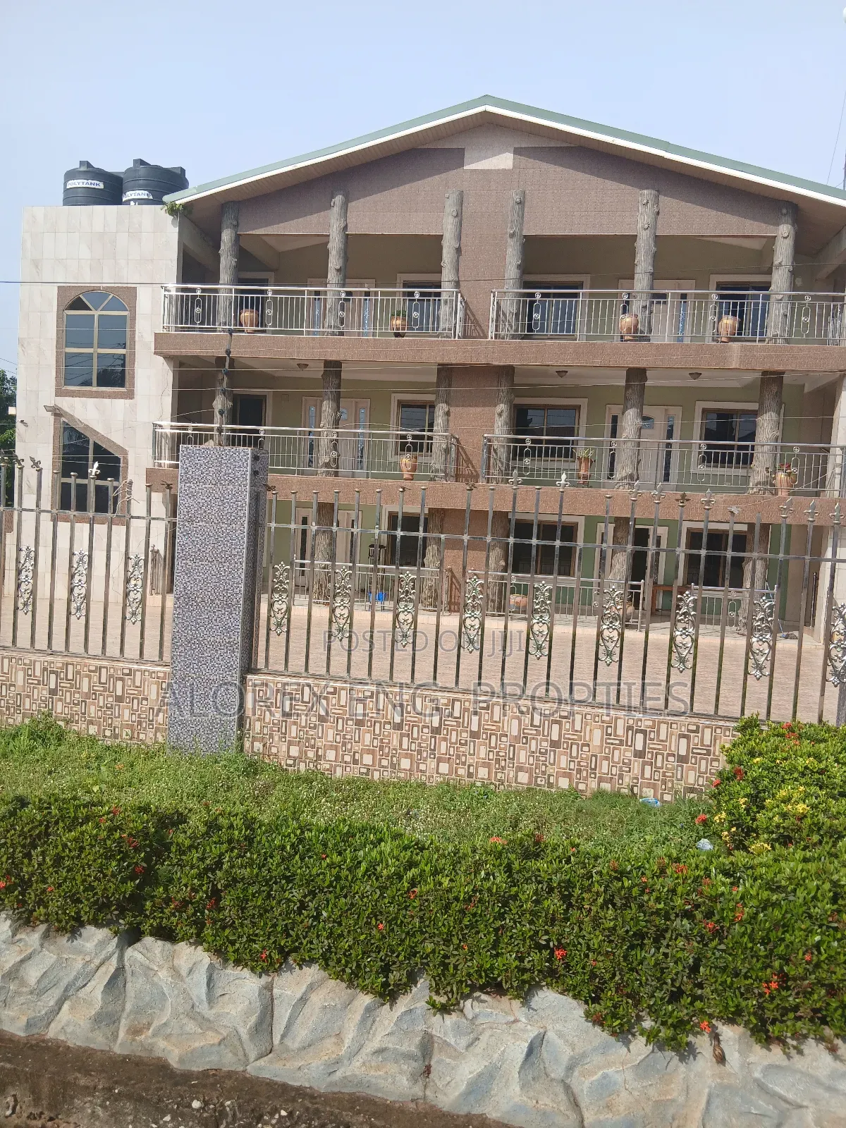 3bdrm Apartment in Executive, Oyarifa for rent in Oyarifa