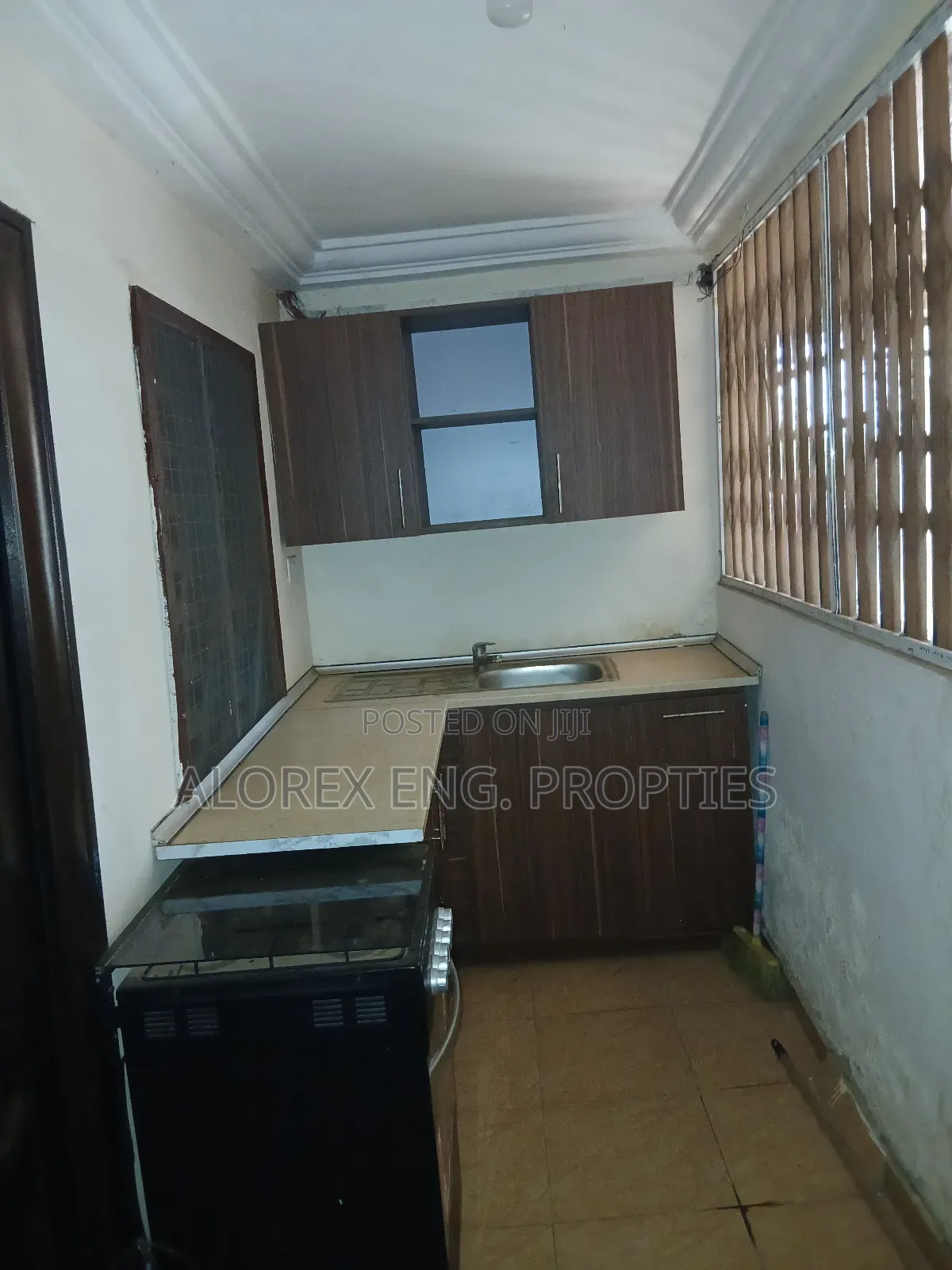 1bdrm House in Chamber Self, Adenta for rent in Adenta