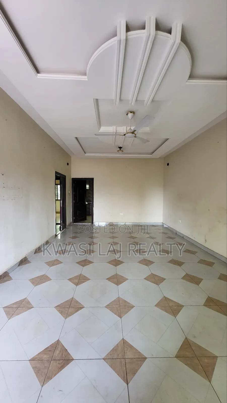 2bdrm Apartment in Scc, Weija for rent in Weija