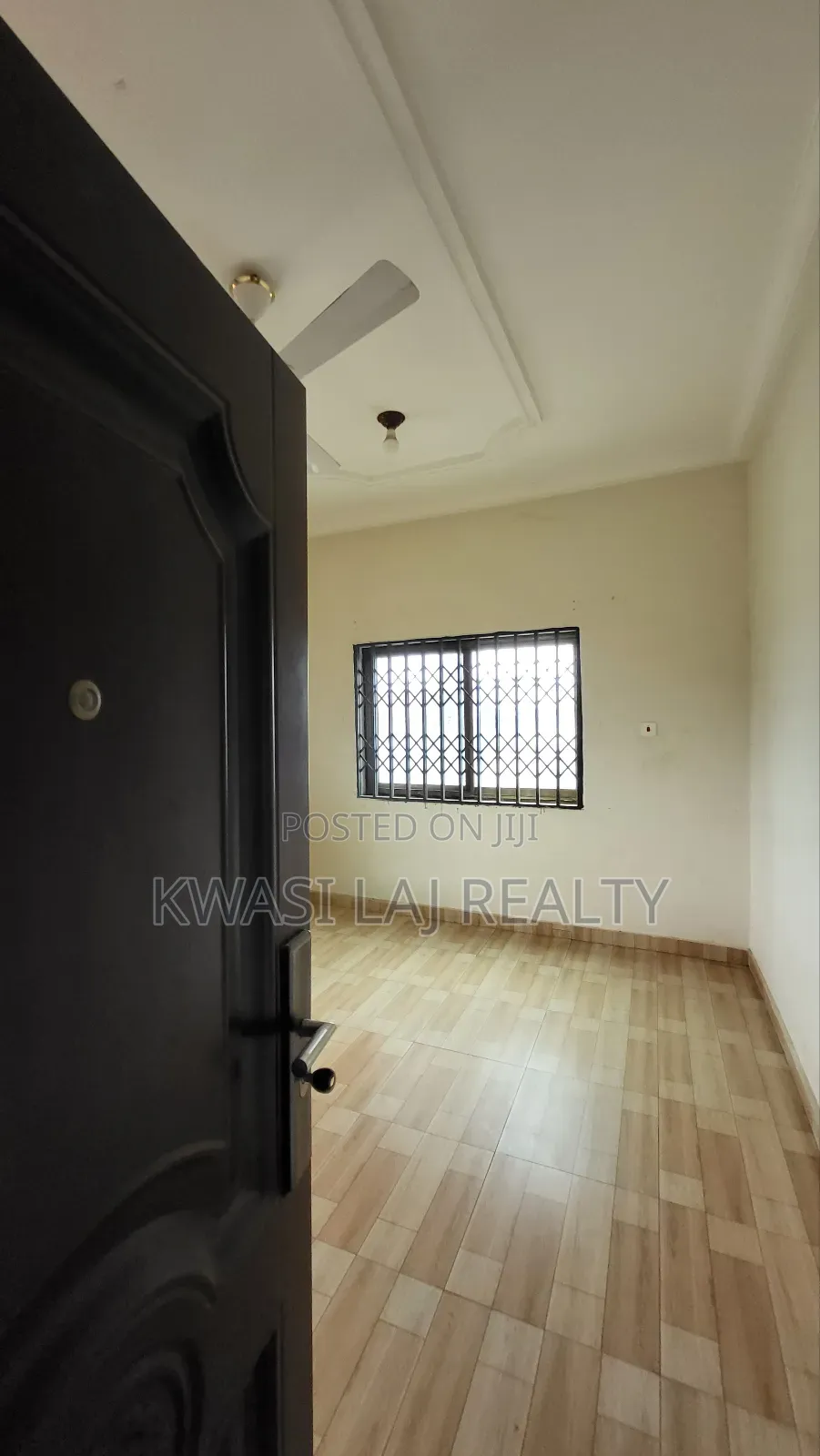 2bdrm Apartment in Scc, Weija for rent in Weija
