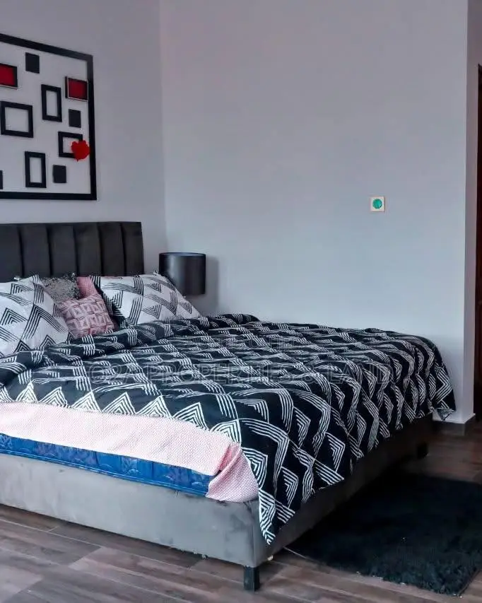 Furnished 4bdrm Townhouse / Terrace in Labone, Celsbridge Area for rent in Celsbridge Area