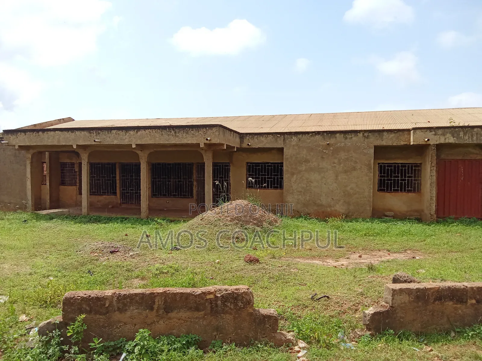 7bdrm Mansion in Yawhima Shooting, Sunyani Municipal for sale in Sunyani Municipal