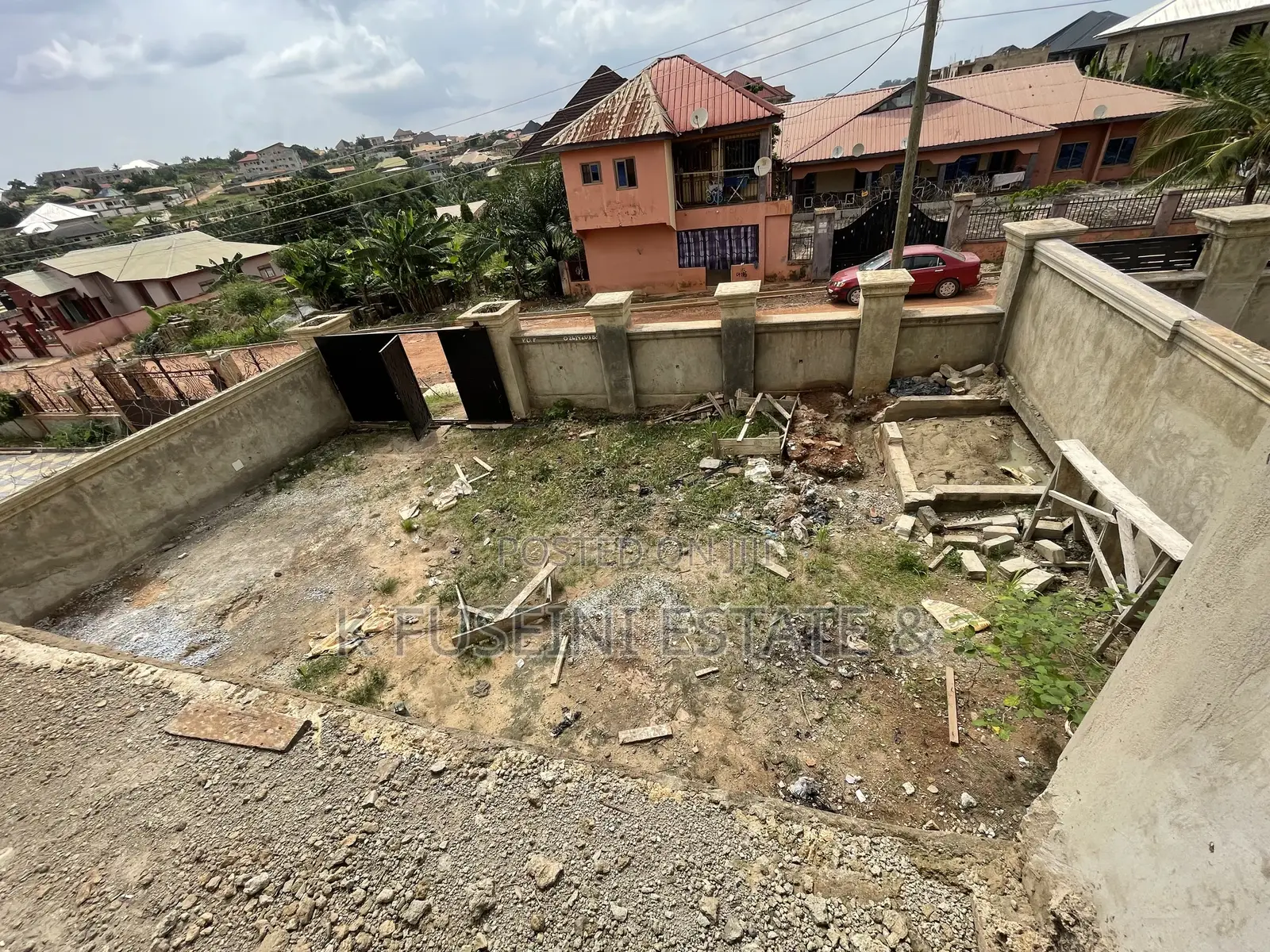 4 Bedrooms For Sale In Kumasi Abrepo in Kumasi Metropolitan