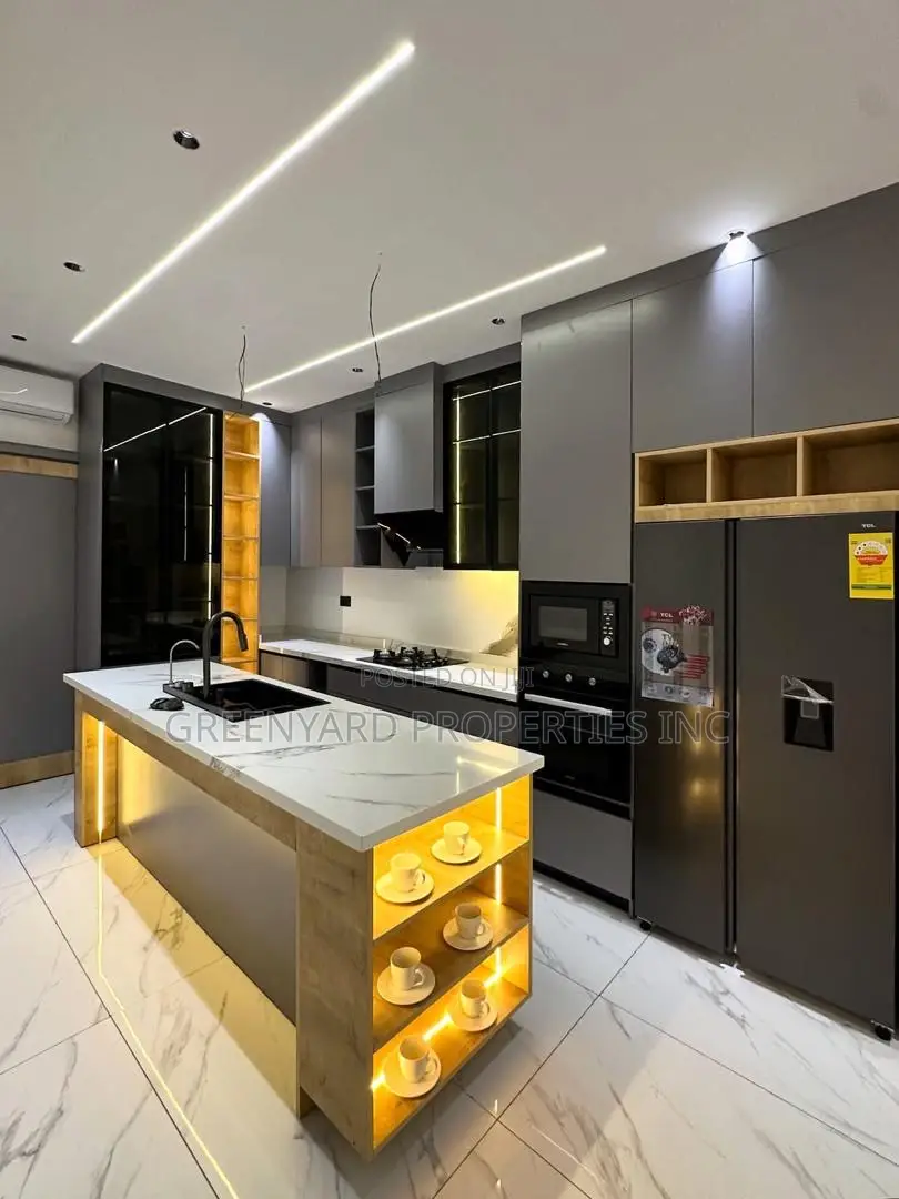 4bdrm House in Hills, East Legon for sale in East Legon