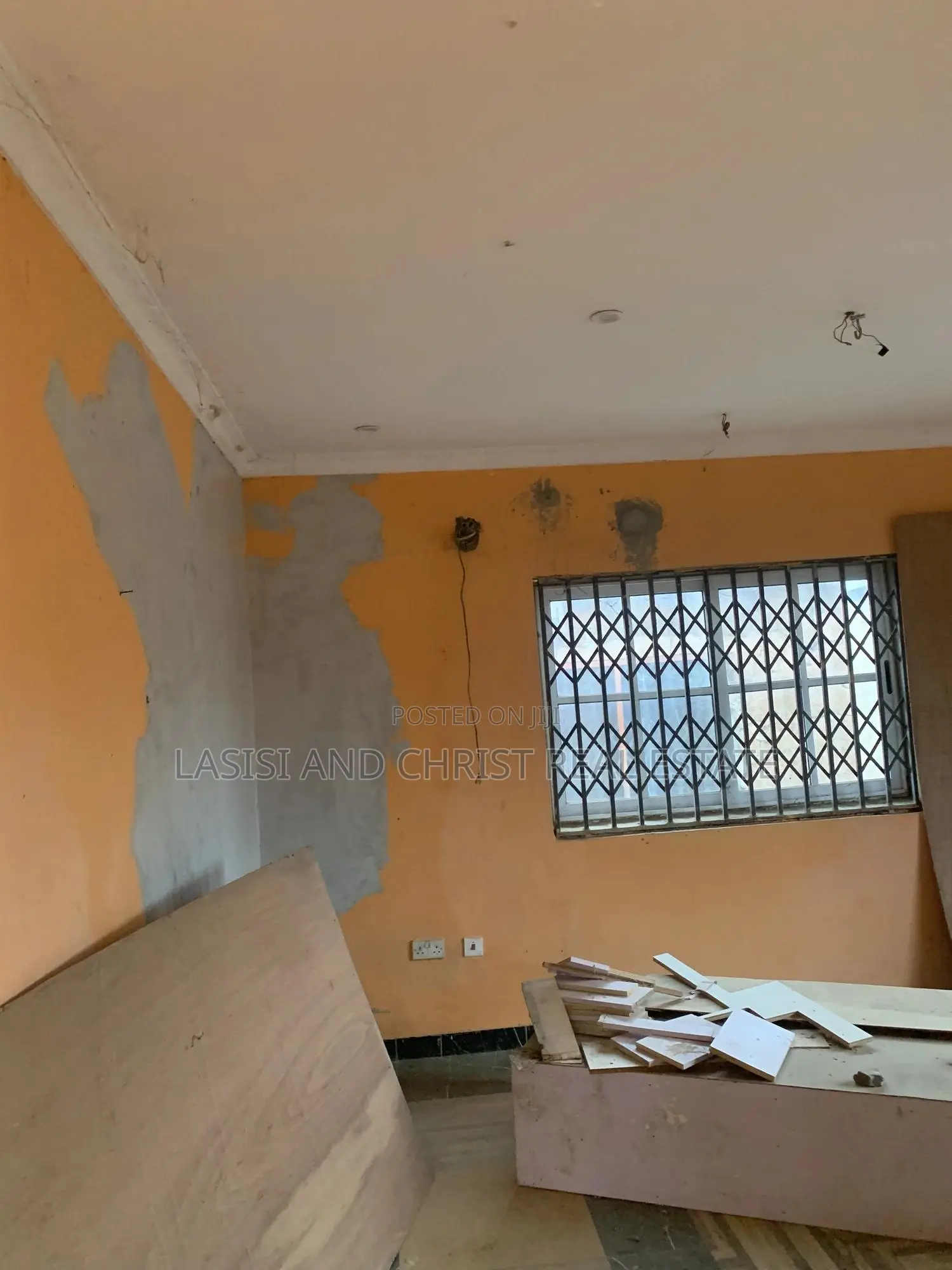 2bdrm Apartment in Lasisi And Christ, Amasaman for rent in Amasaman