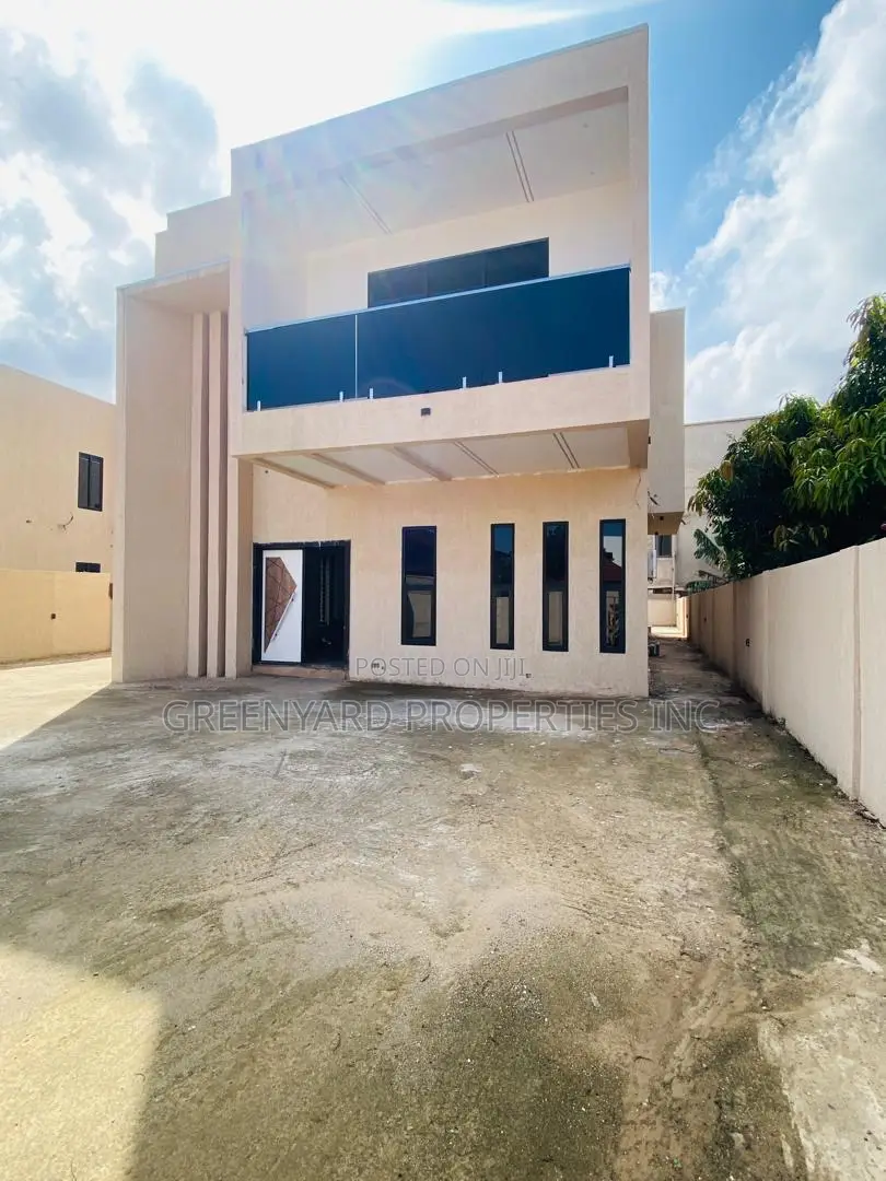 4bdrm House in Adjiringanor, East Legon for sale in East Legon